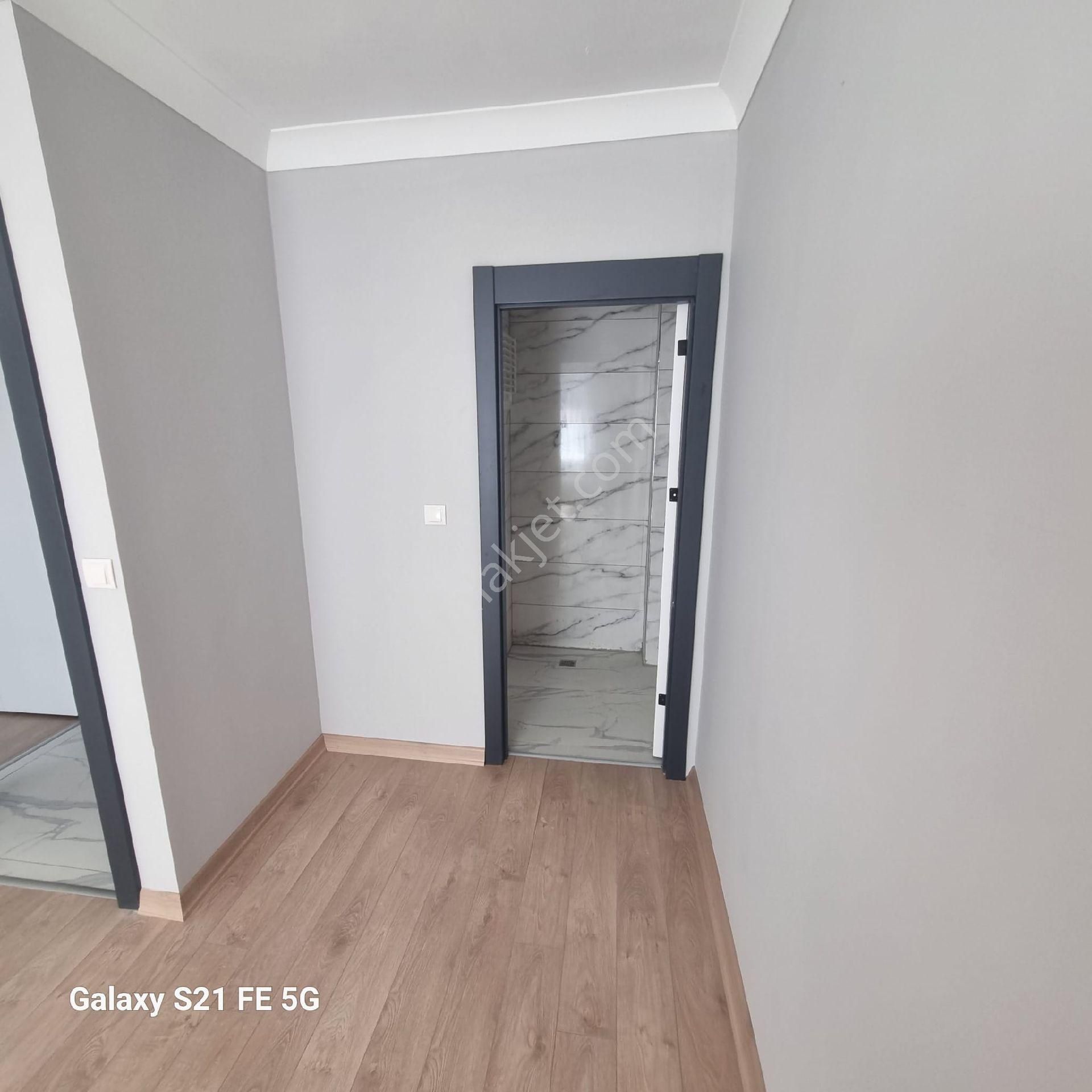 3+1 Arakat Ultra Lüks Yapılı Geniş Okullar Bölgesinde - Görsel 25