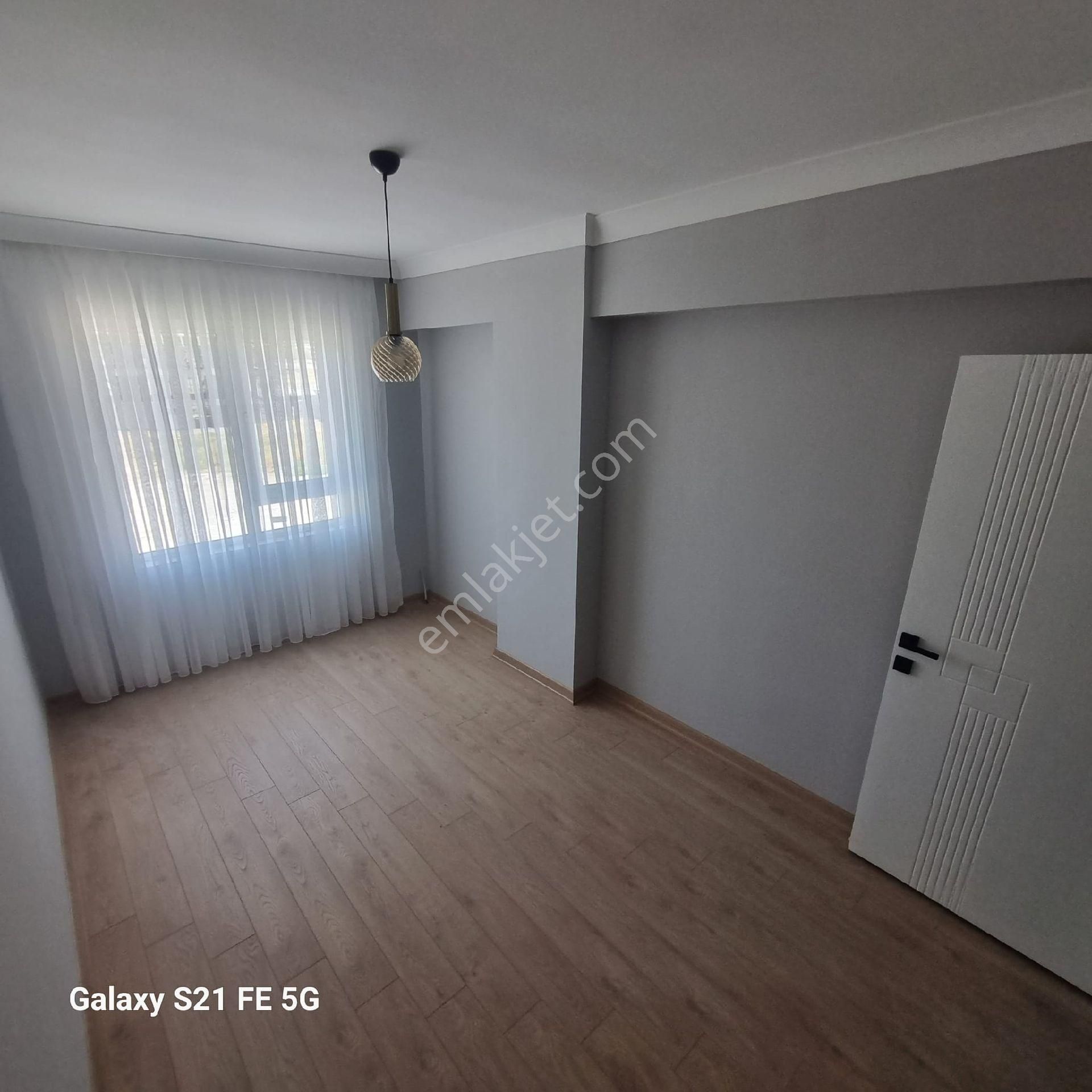 3+1 Arakat Ultra Lüks Yapılı Geniş Okullar Bölgesinde - Görsel 18