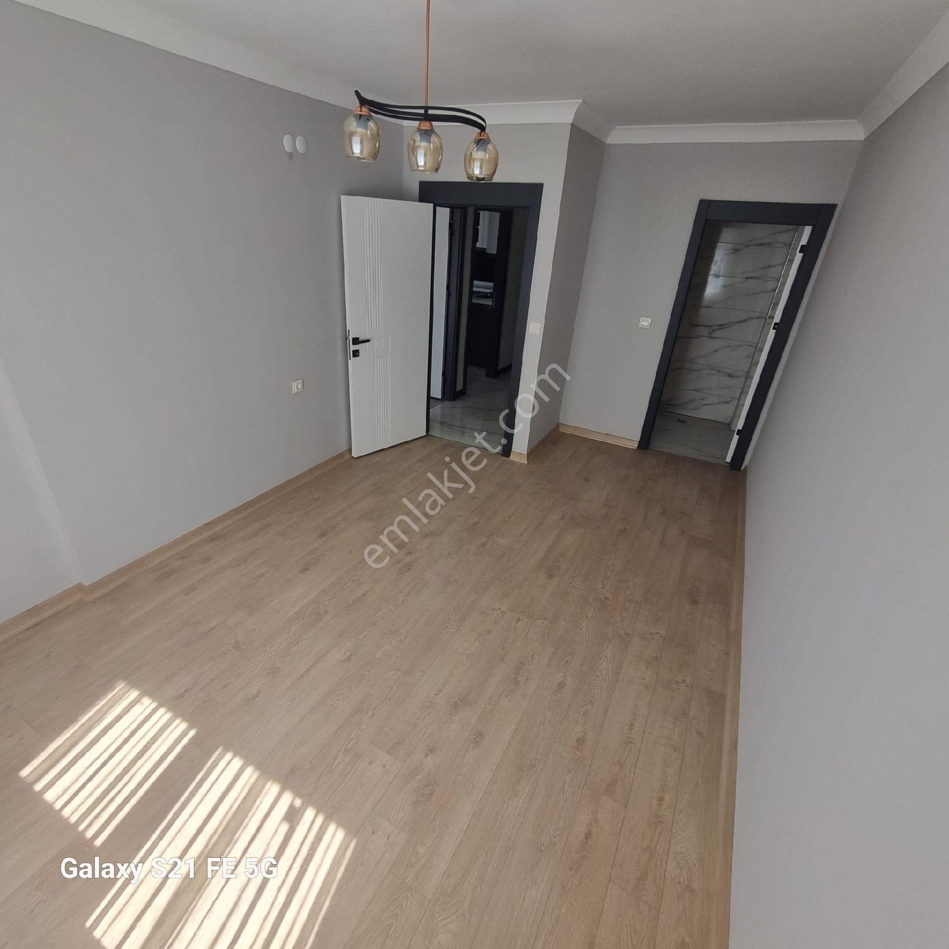 3+1 Arakat Ultra Lüks Yapılı Geniş Okullar Bölgesinde - Görsel 27