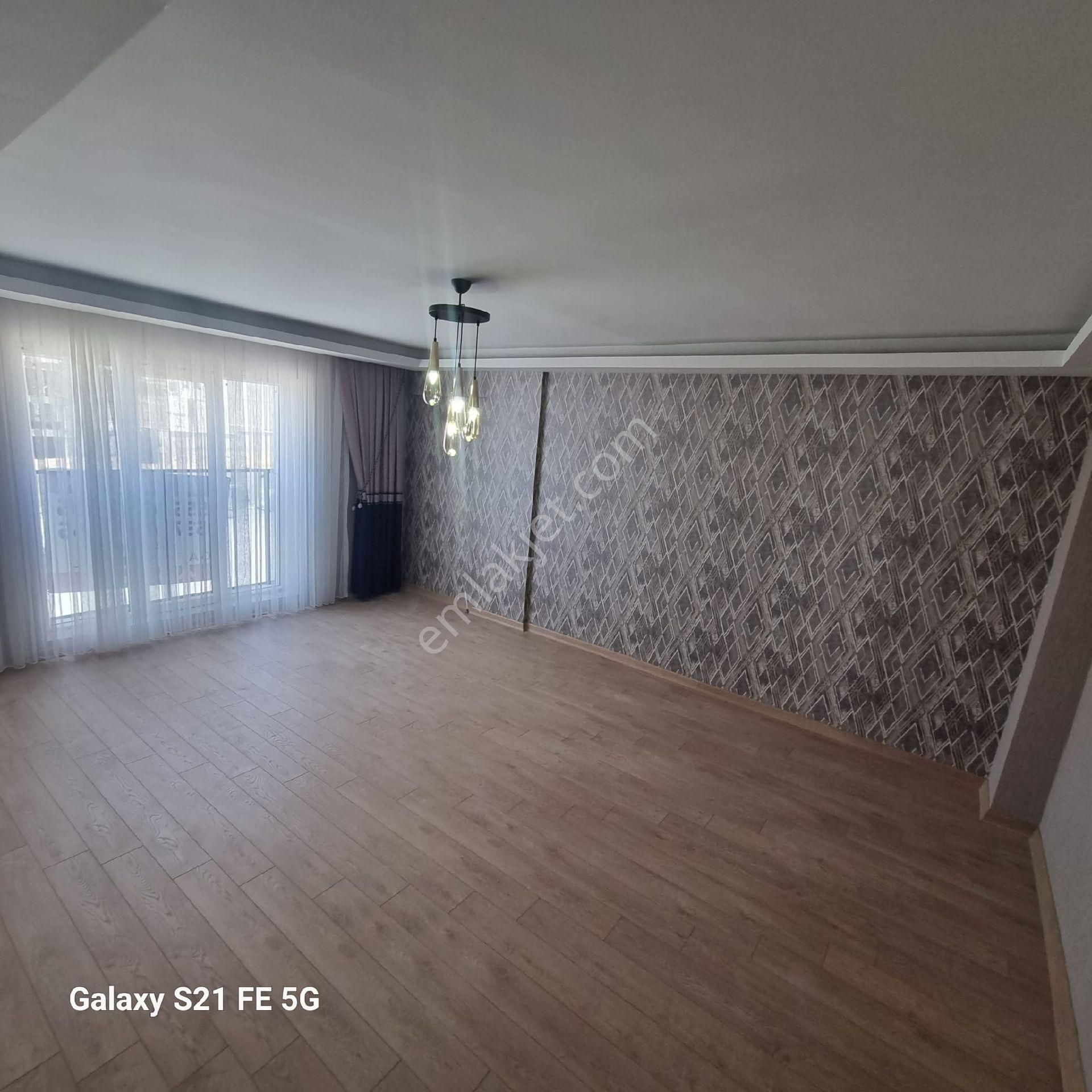 3+1 Arakat Ultra Lüks Yapılı Geniş Okullar Bölgesinde - Görsel 15