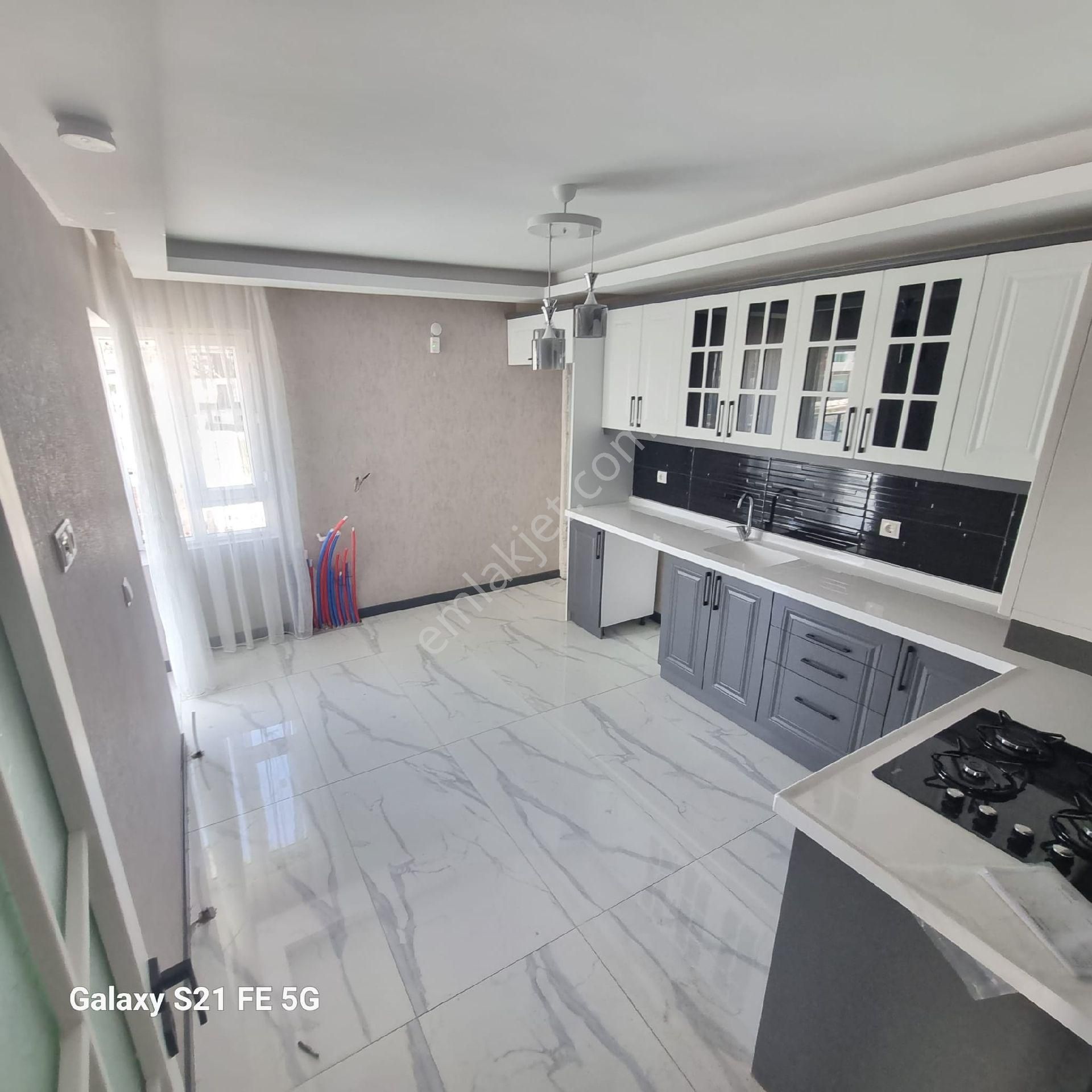 3+1 Arakat Ultra Lüks Yapılı Geniş Okullar Bölgesinde - Görsel 11