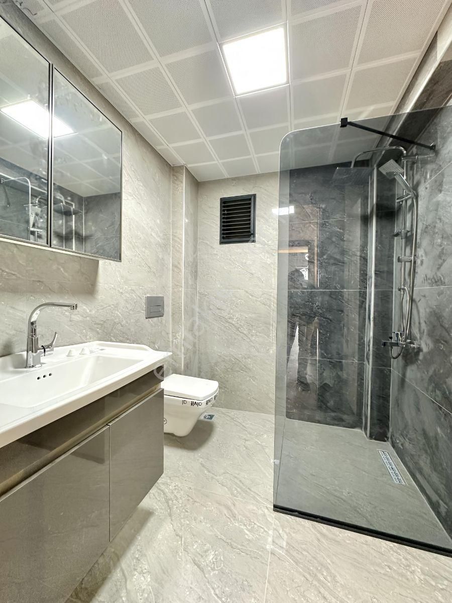 Site İçinde | Lüks Yapılı | 180 M² | Teraslı 4+1 | Yerden Isıtma - Görsel 26