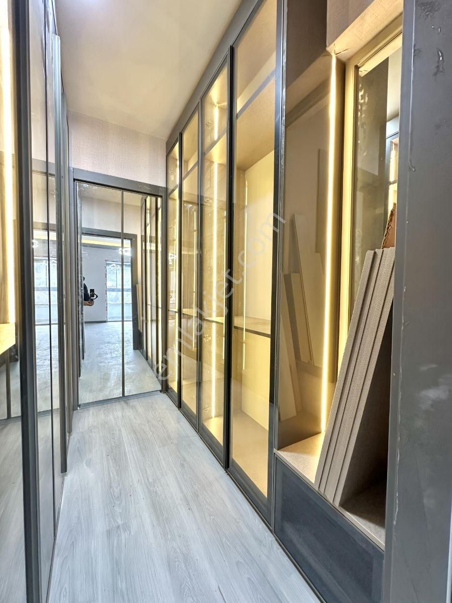 Site İçinde | Lüks Yapılı | 180 M² | Teraslı 4+1 | Yerden Isıtma - Görsel 30