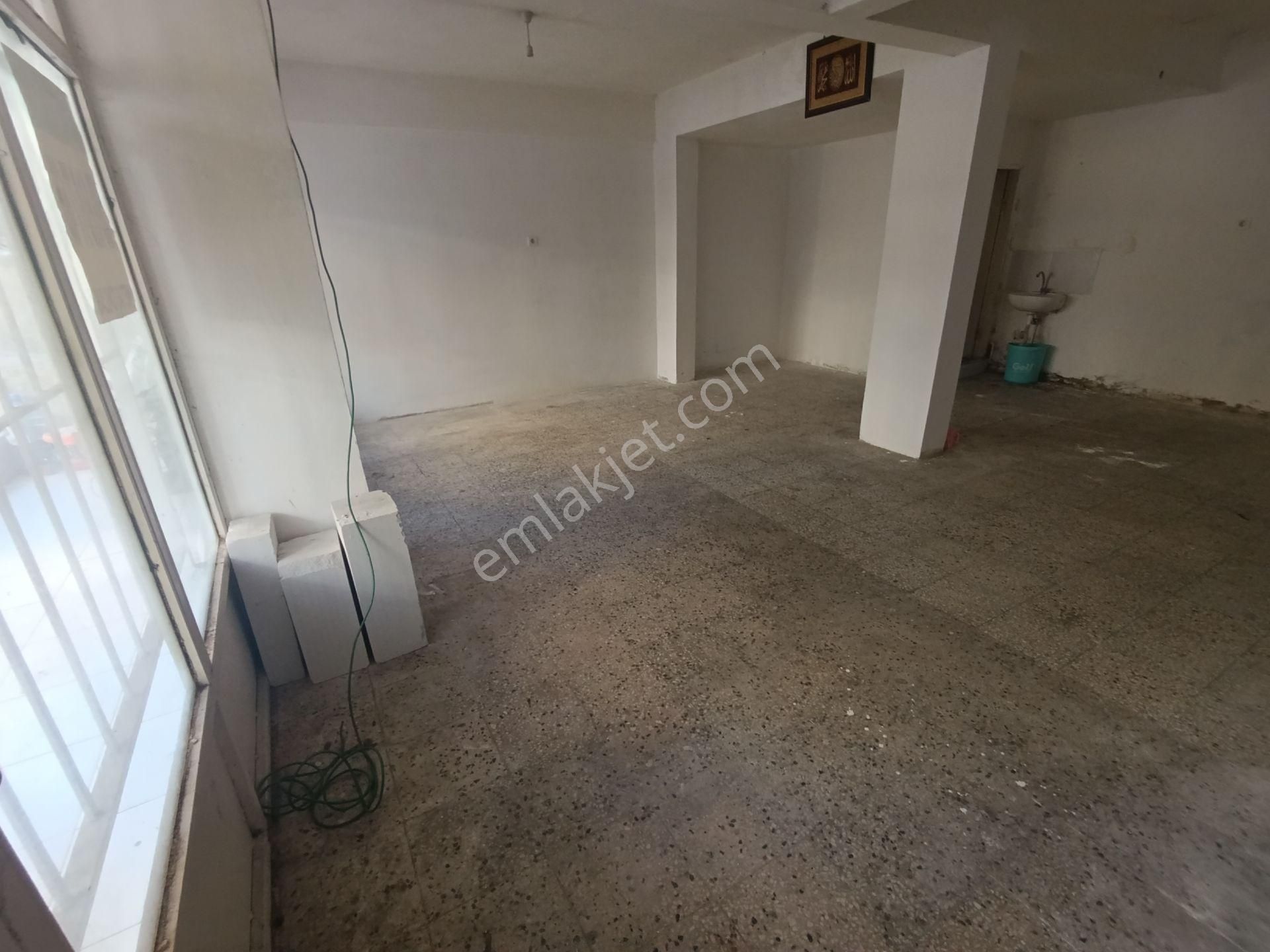 Pendik Güzelyalı Merkezde Yol Üstü Kiralık 50m2 Düz Dükkan - Görsel 16