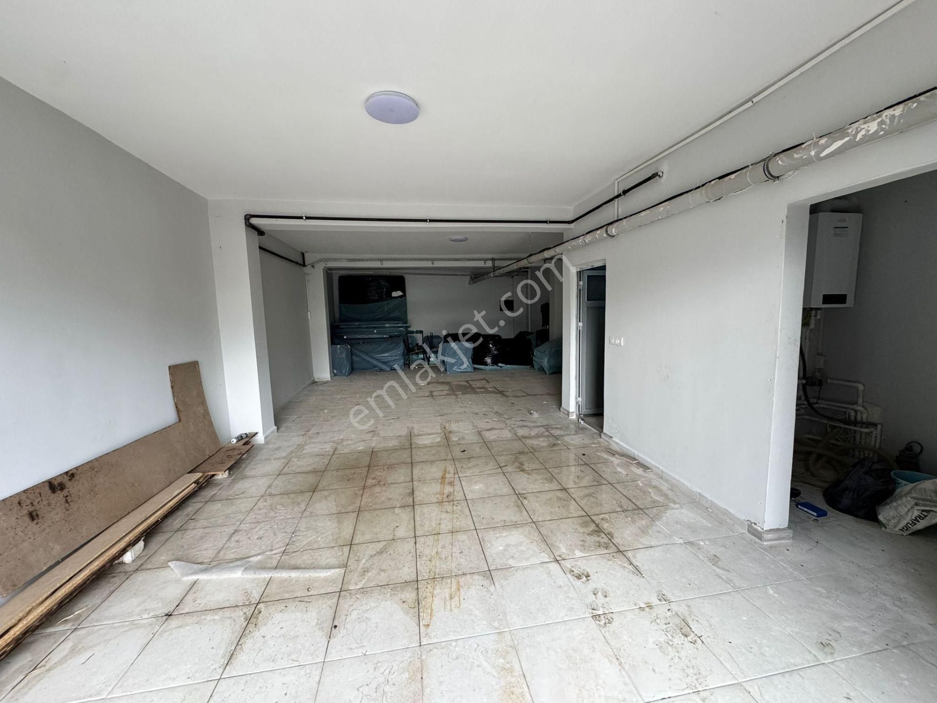 Remax Mid'den Satılık Havuzlu Villa /karesi Yeni Mahalle'de - Görsel 35