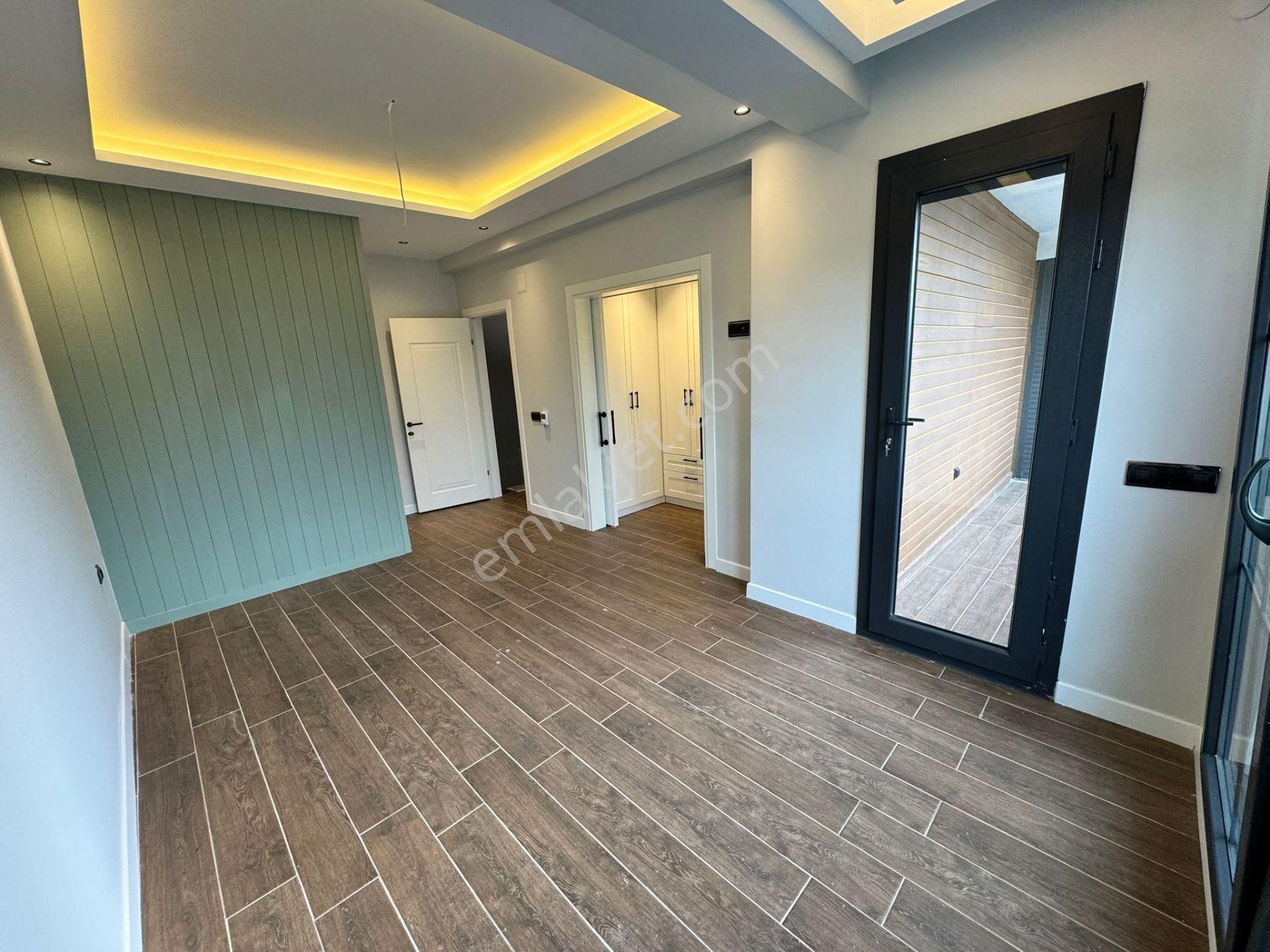 Remax Mid'den Satılık Havuzlu Villa /karesi Yeni Mahalle'de - Görsel 28