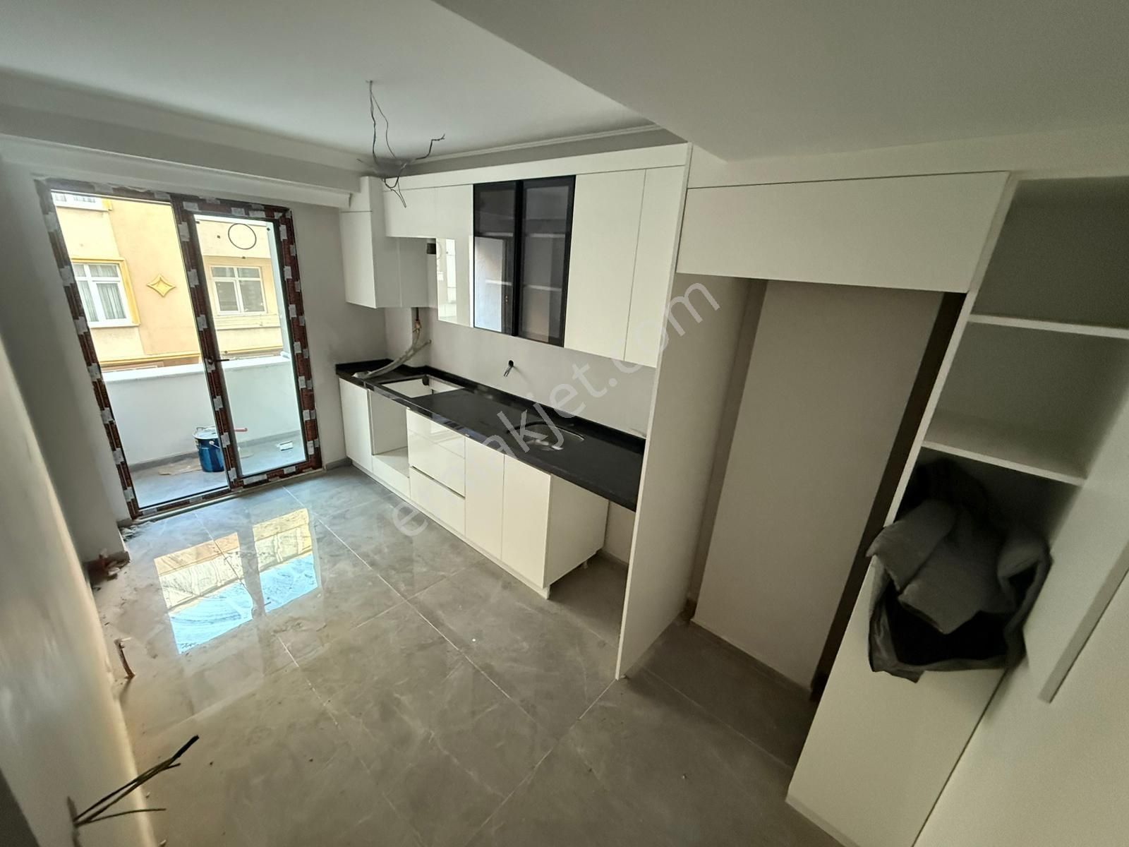Home'dan Malkoçoğlu Mah'de Satılık Sıfır 2+1 105m² Ara Kat Daire - Görsel 33