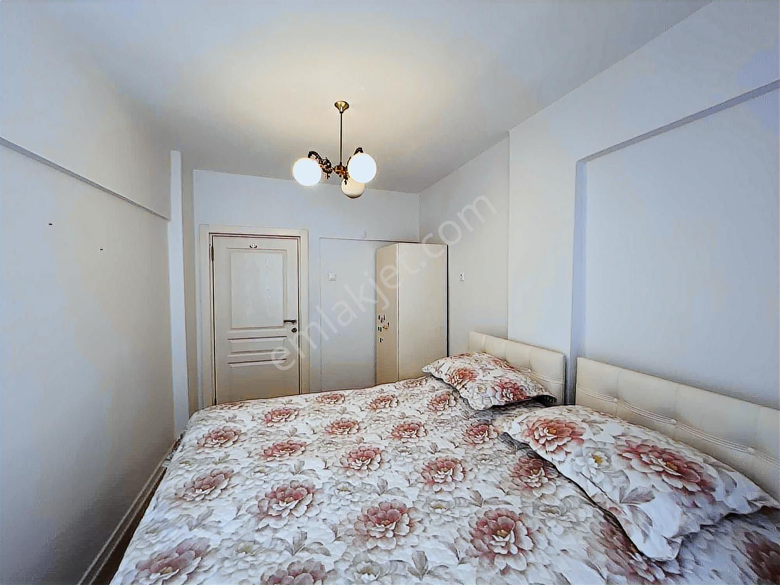 Denize 200 M! Gençlik Mahallesinde Park Cepheli, Eşyalı 3+1 - Görsel 24