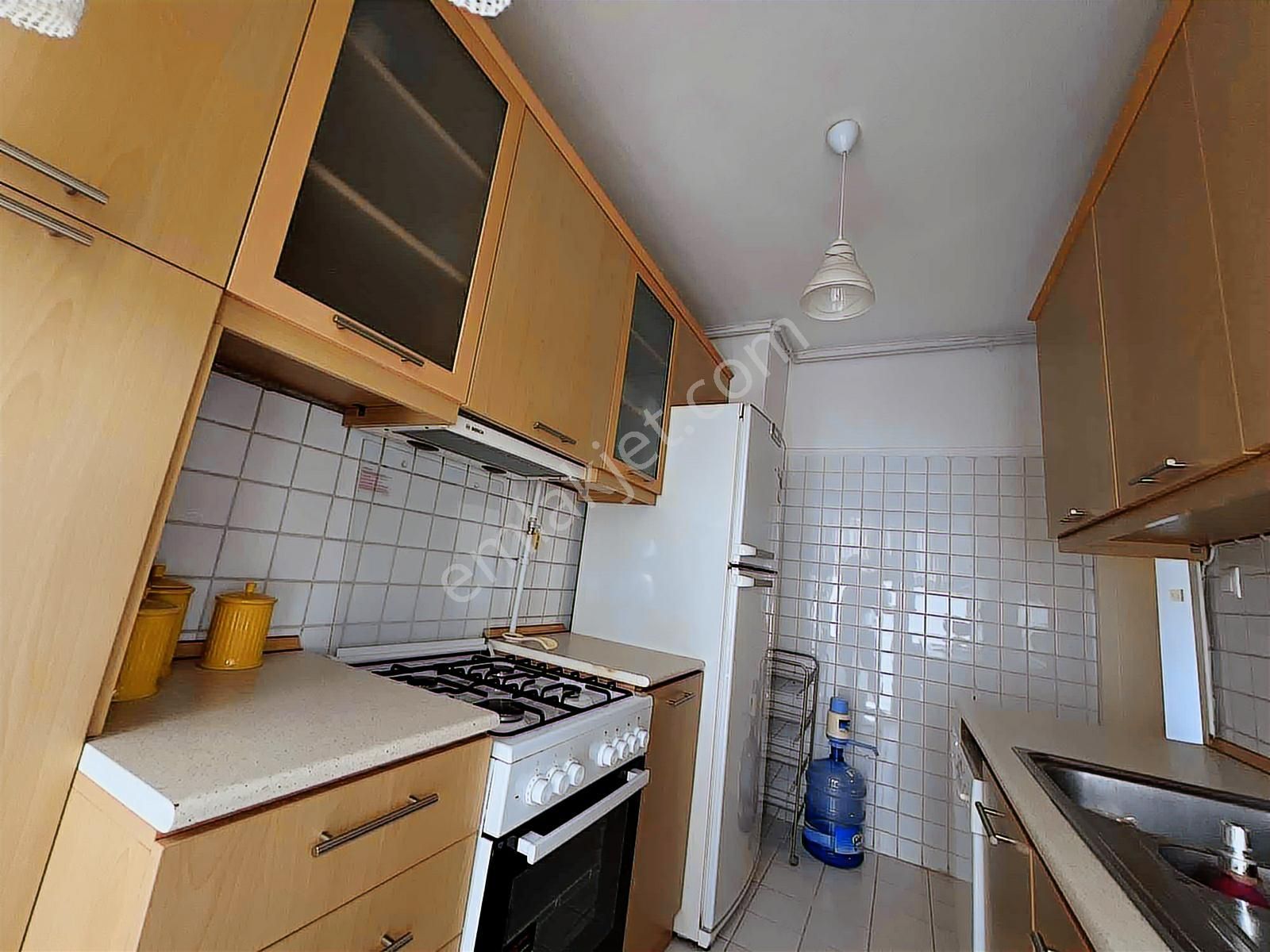 Denize 200 M! Gençlik Mahallesinde Park Cepheli, Eşyalı 3+1 - Görsel 9