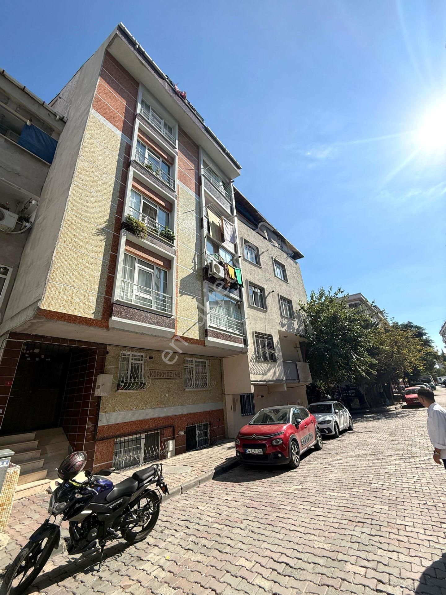 Tutar Dan Merkez Camii Yakını Geniş Ferat 2+1 2. Kat Daire - Görsel 3