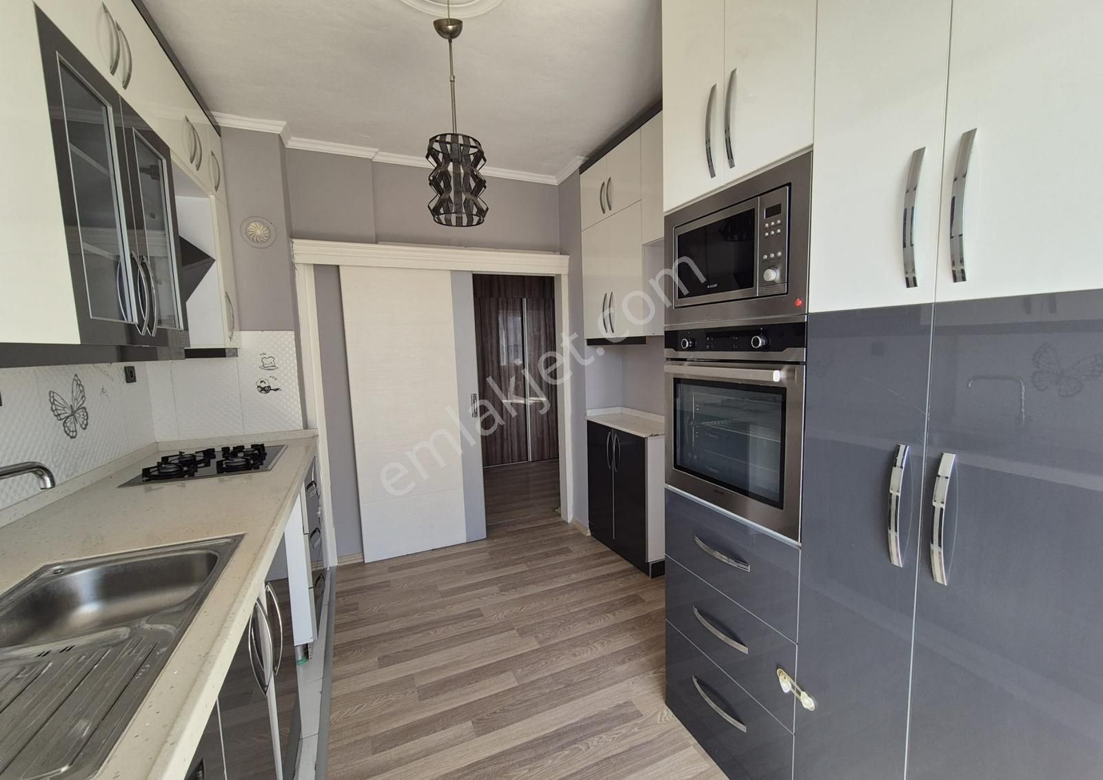 Antalya Konyaaltı Uncalı-kiralık 3+1 İçi Yapılı-asansör-boş