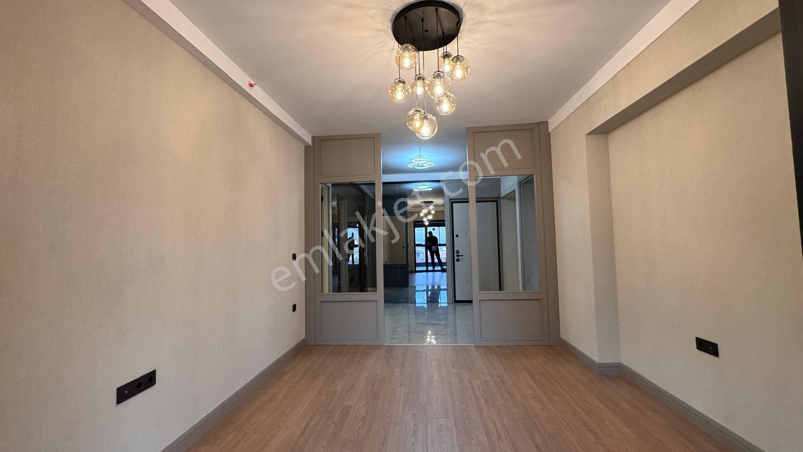 Pursaklar Mehmet Zengin Emlak'tan Kapalı Otoparkı Ultra Lüks Sitede 2.kat 4+1 Daire - Görsel 17