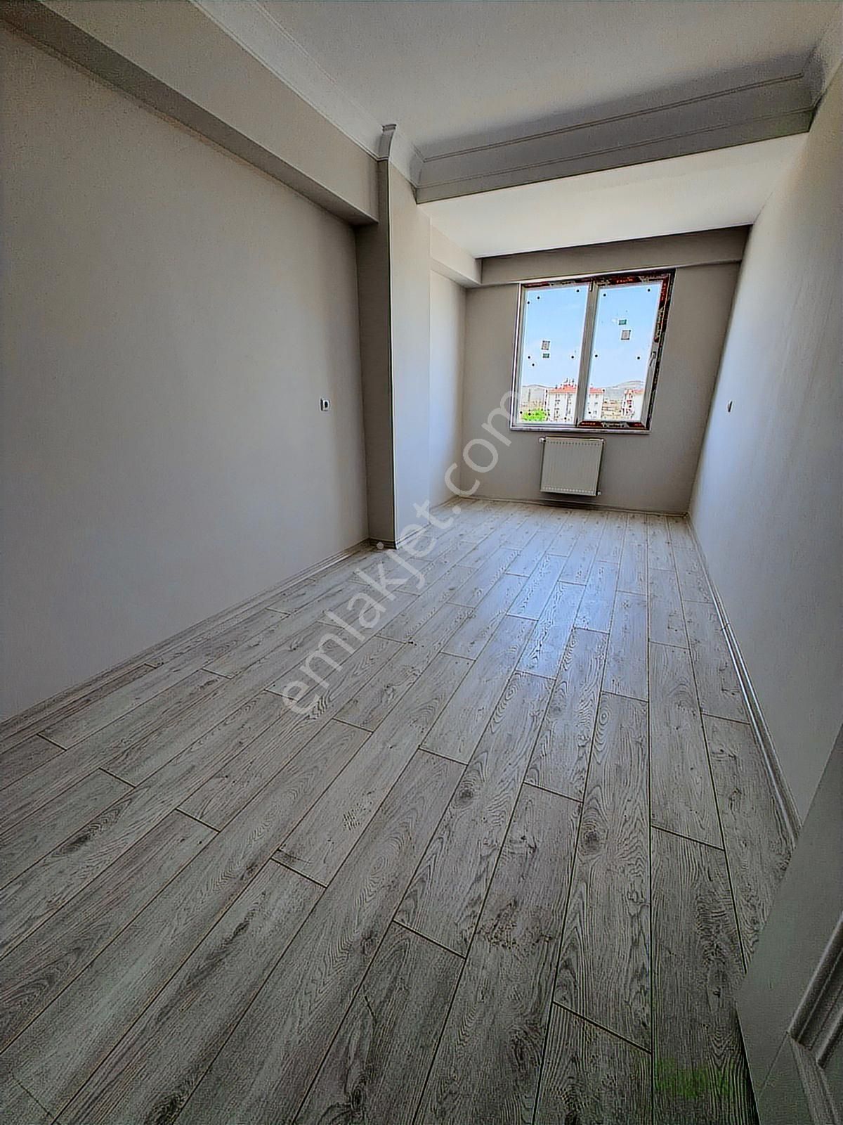 Cadde Üstü Kapalı Otoparklı Ultra Lüks Satılık Sıfır 4+1 Daire - Görsel 10