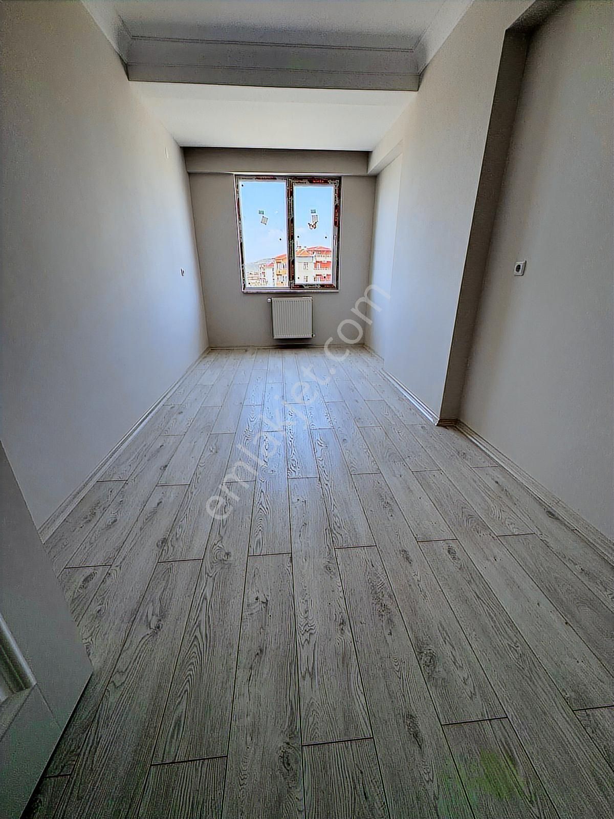 Cadde Üstü Kapalı Otoparklı Ultra Lüks Satılık Sıfır 4+1 Daire - Görsel 15