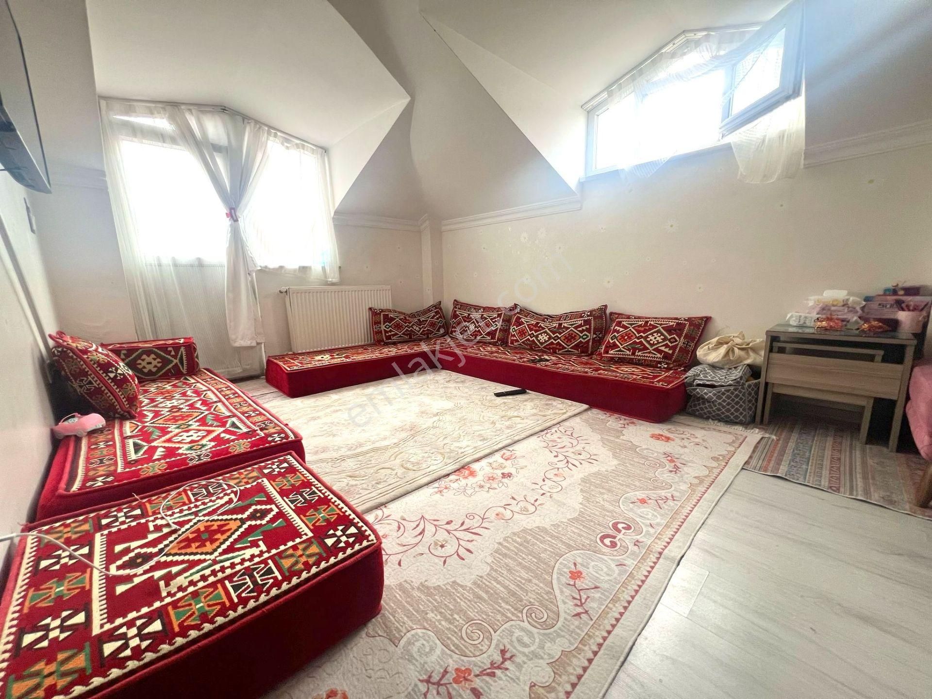 Tutardan Çakmak Durağı Yakını 3+1 140 M2 15 Yıllık Dublex Daire - Görsel 23