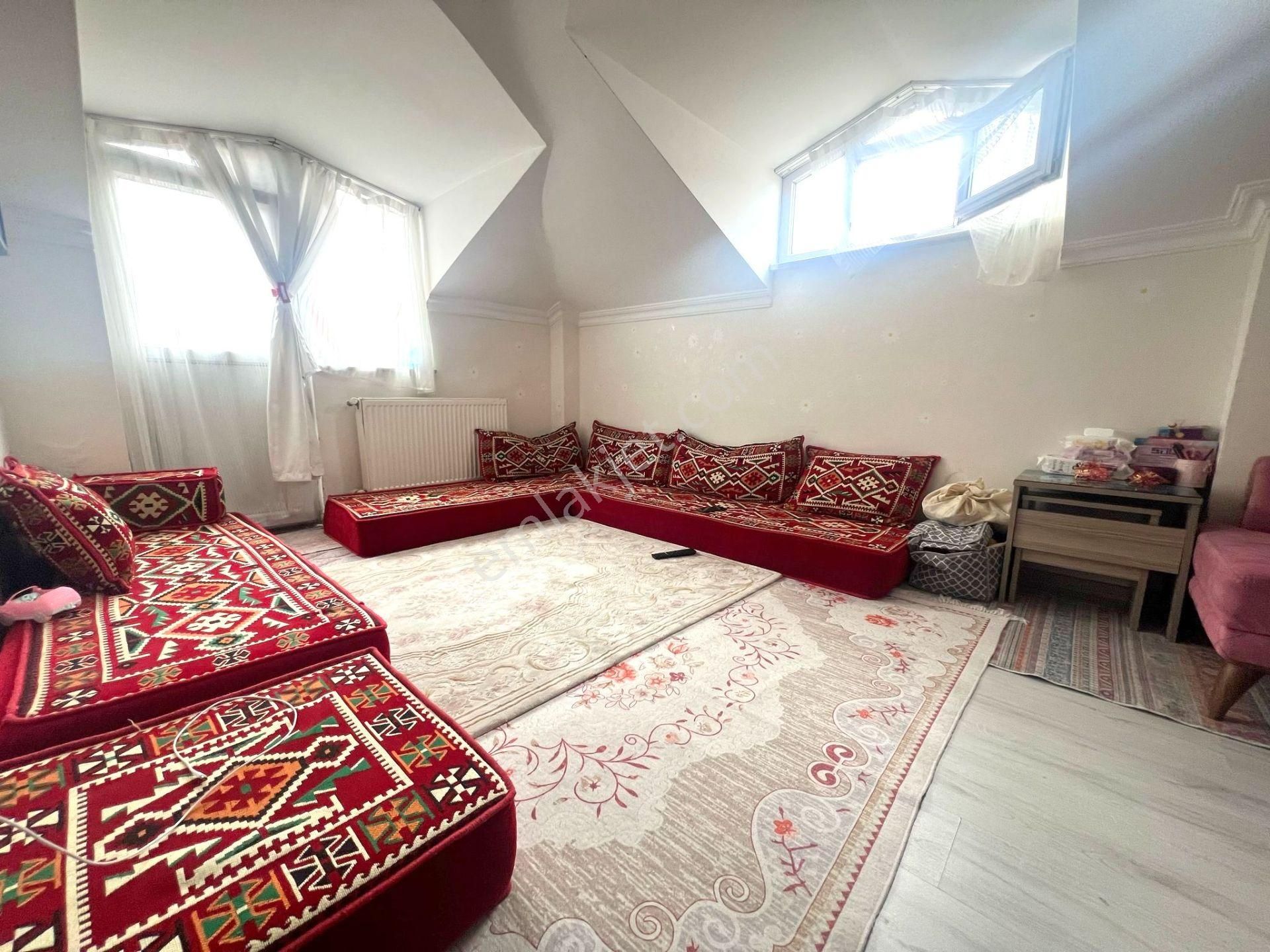 Tutardan Çakmak Durağı Yakını 3+1 140 M2 15 Yıllık Dublex Daire - Görsel 24