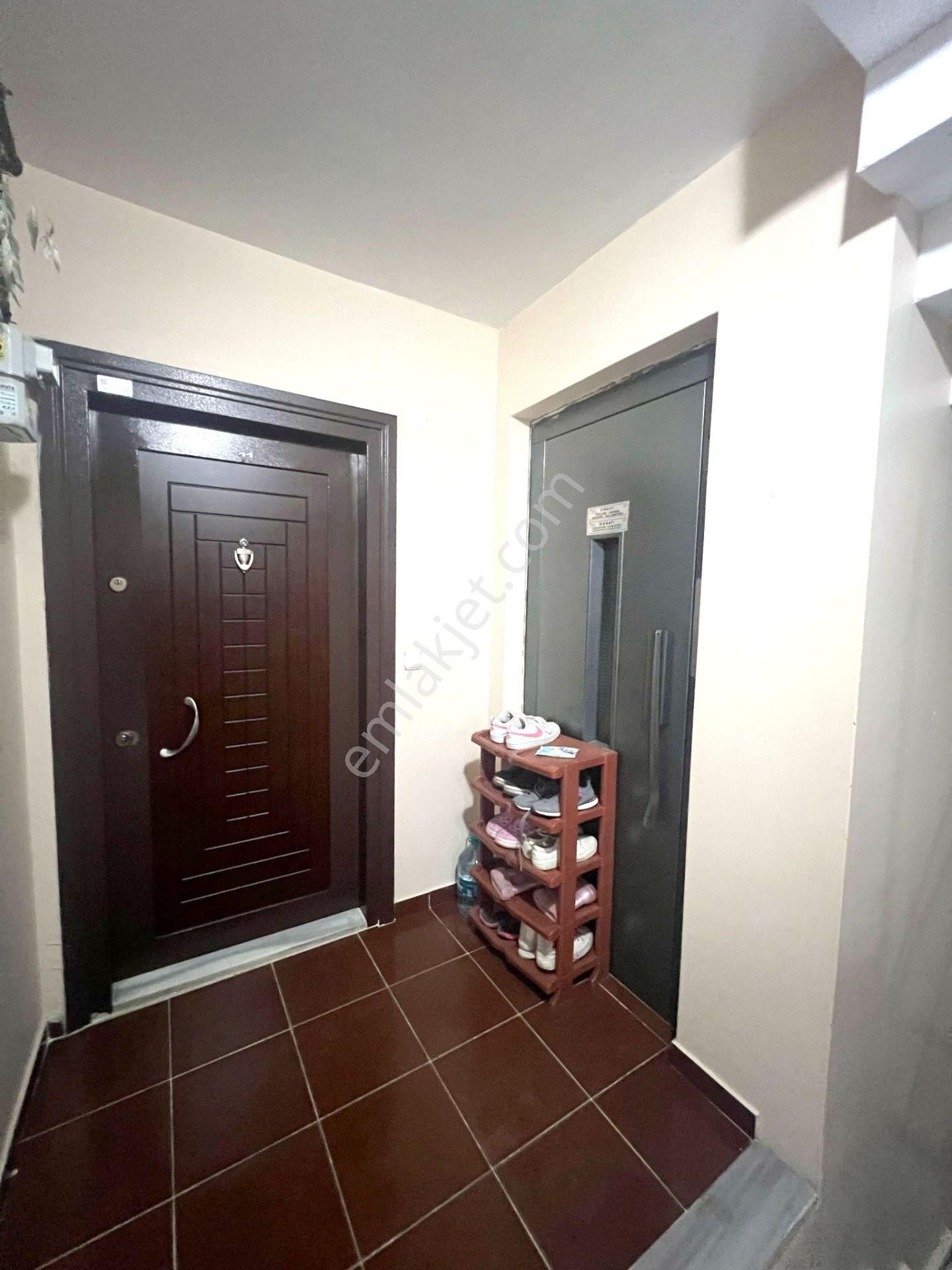Tutardan Çakmak Durağı Yakını 3+1 140 M2 15 Yıllık Dublex Daire - Görsel 4