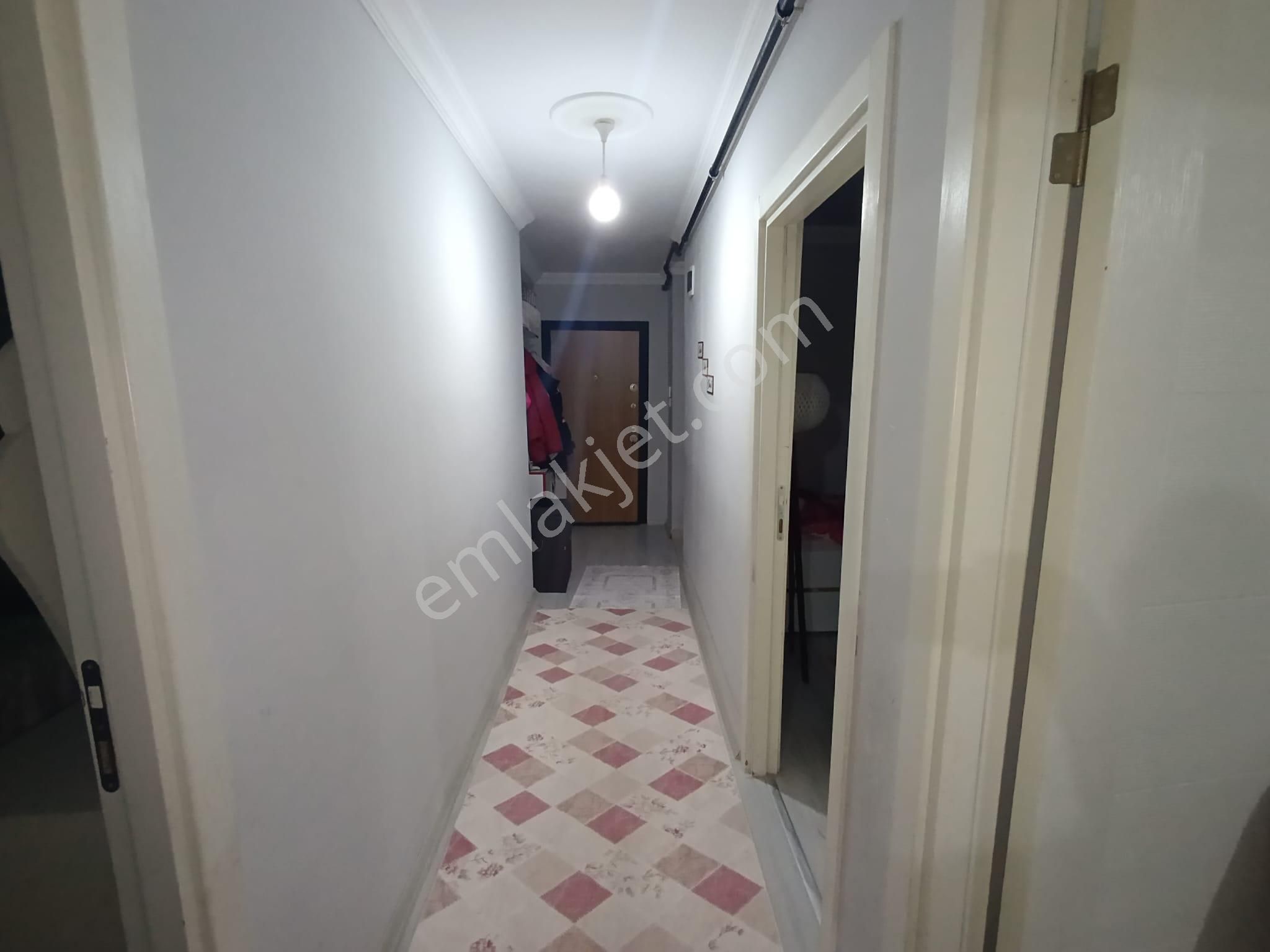 Pendik Esenyalı Fatih Mahallesi"de Asansörlü Oto Parklı 2+1 90m2 Daire - Görsel 17