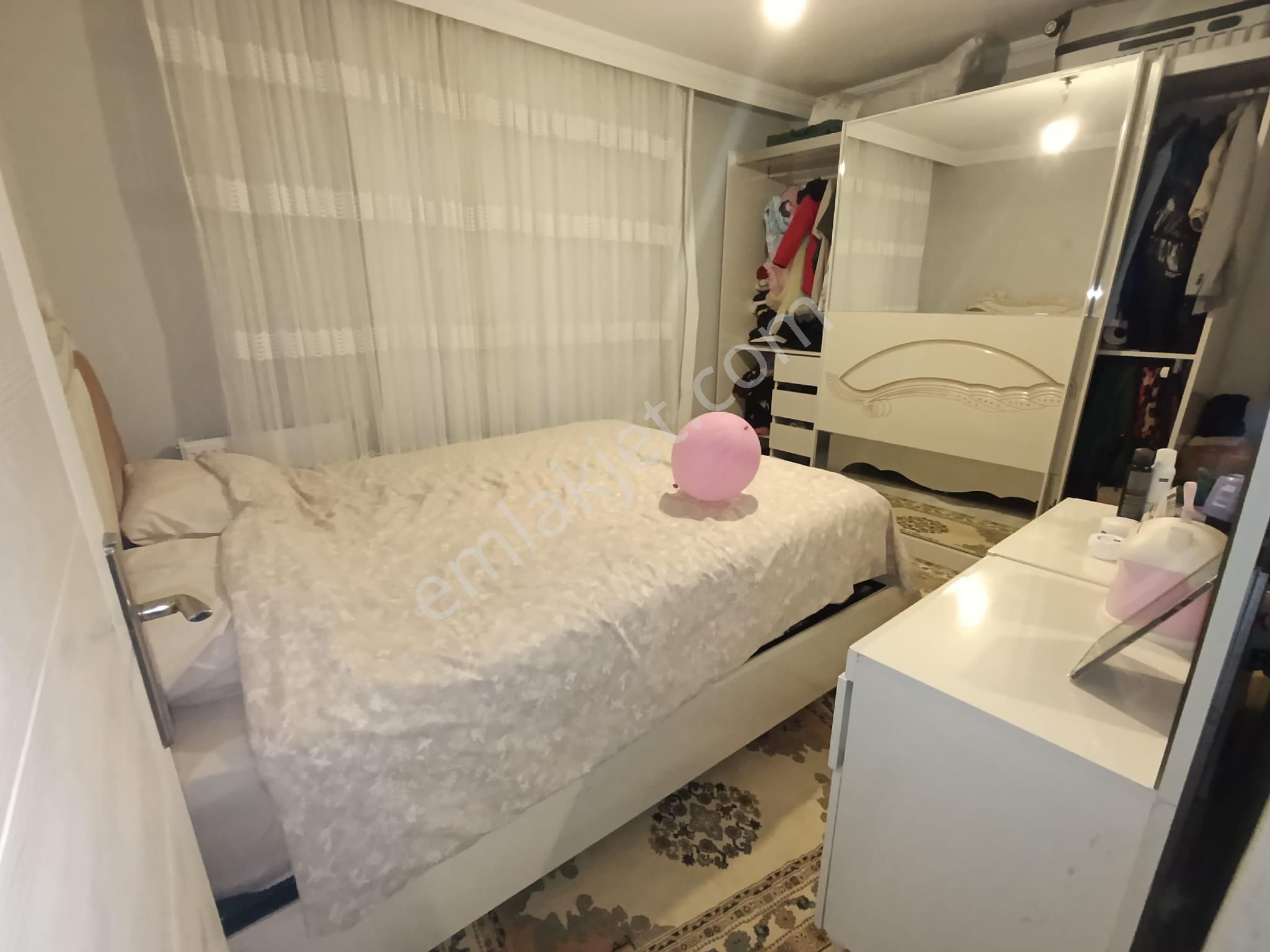 Pendik Esenyalı Fatih Mahallesi"de Asansörlü Oto Parklı 2+1 90m2 Daire - Görsel 14
