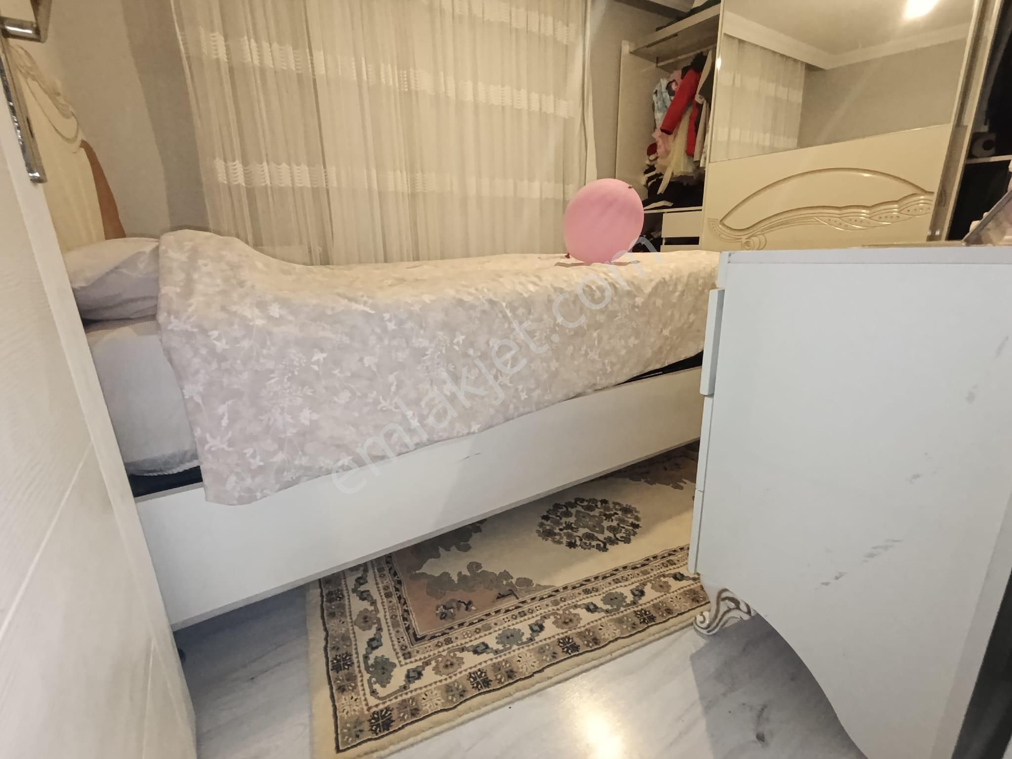Pendik Esenyalı Fatih Mahallesi"de Asansörlü Oto Parklı 2+1 90m2 Daire - Görsel 12