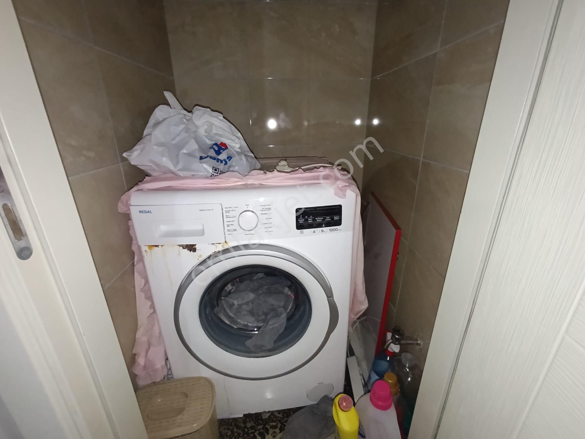 Pendik Esenyalı Fatih Mahallesi"de Asansörlü Oto Parklı 2+1 90m2 Daire - Görsel 25