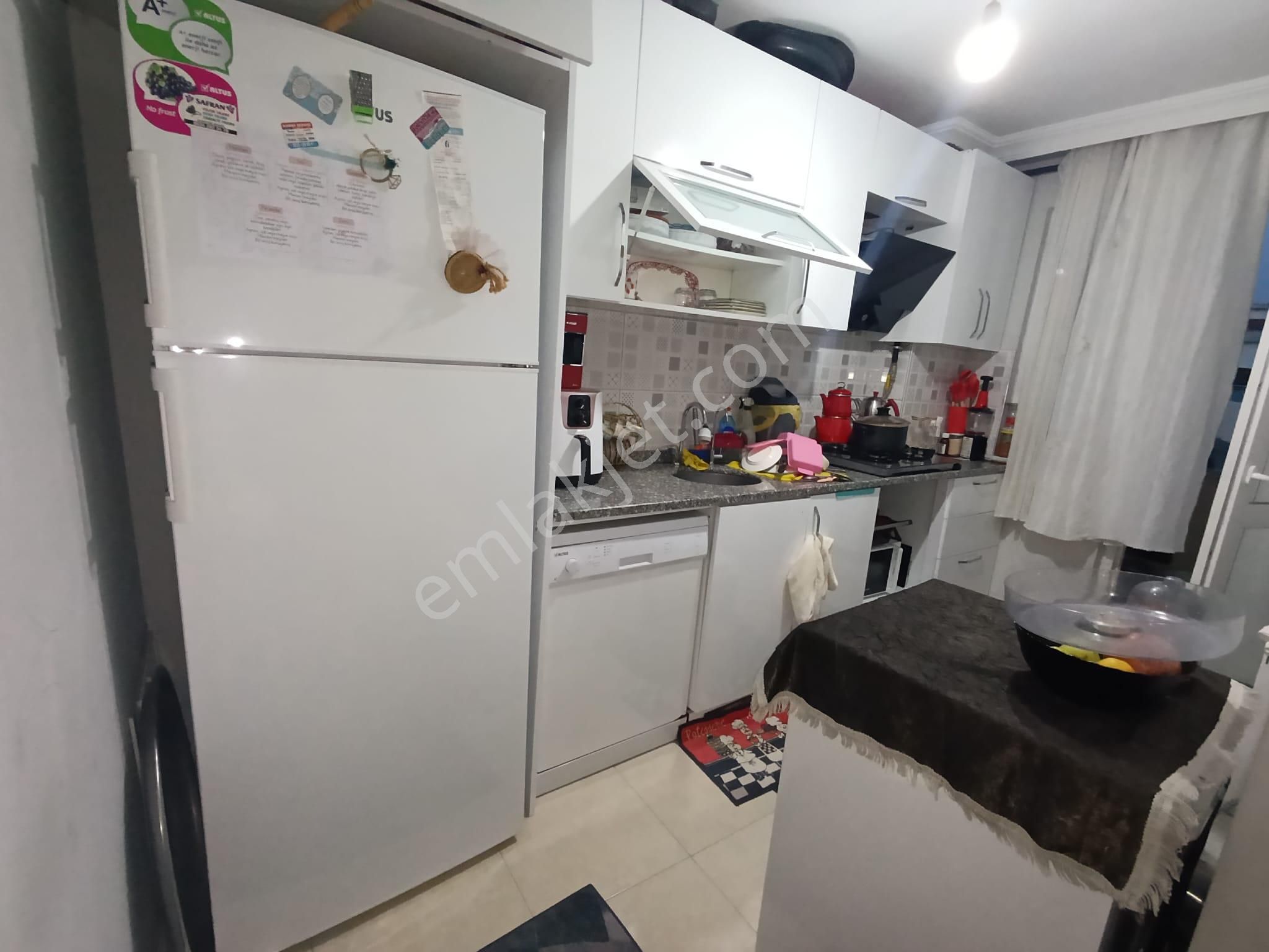 Pendik Esenyalı Fatih Mahallesi"de Asansörlü Oto Parklı 2+1 90m2 Daire - Görsel 22