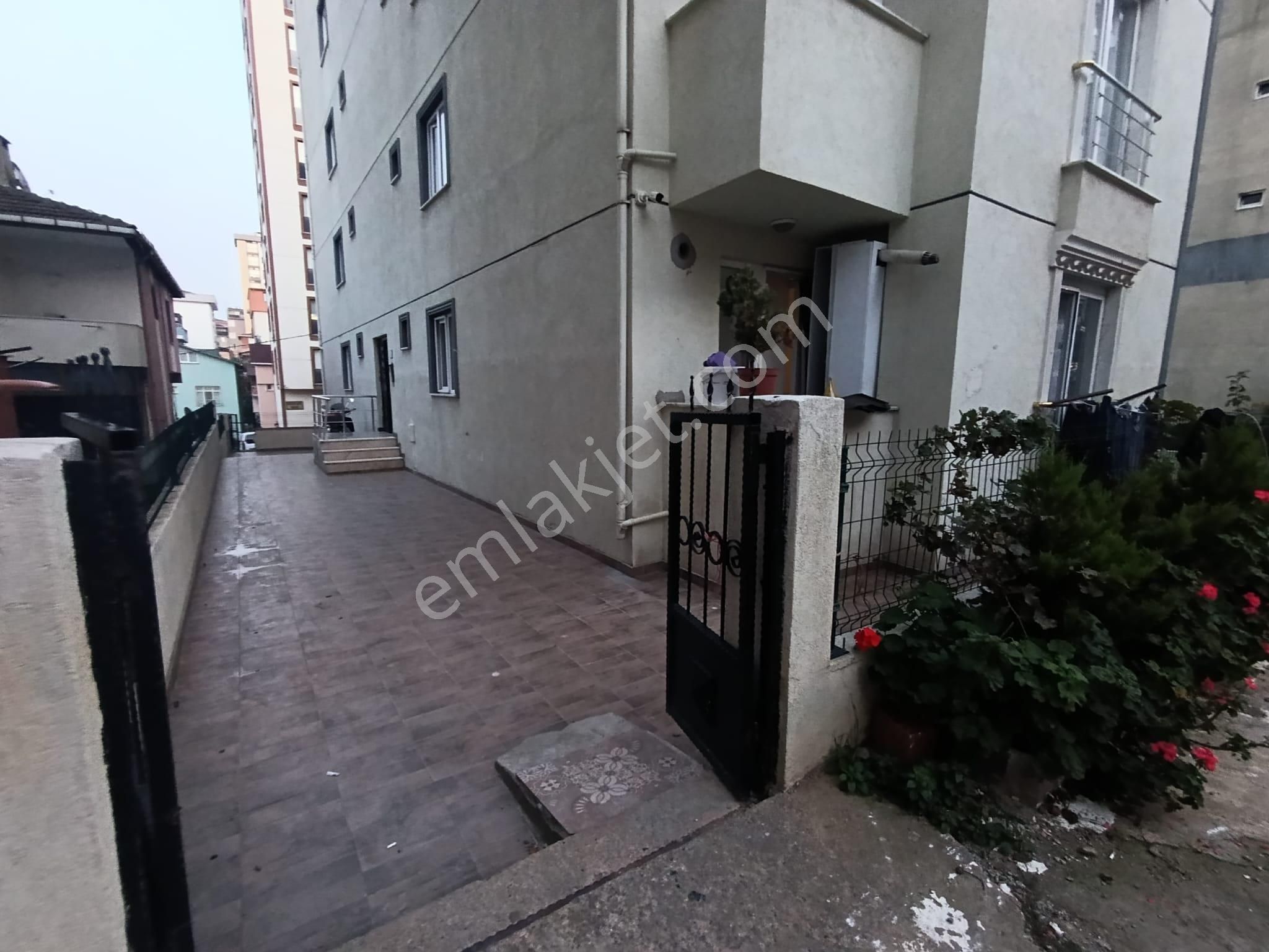 Pendik Esenyalı Fatih Mahallesi"de Asansörlü Oto Parklı 2+1 90m2 Daire - Görsel 29