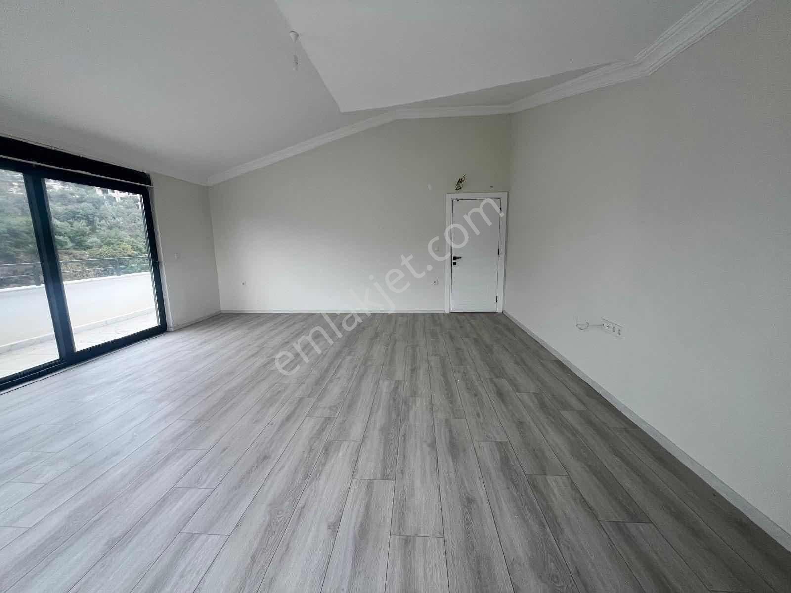 Fmk Real Estateden Çıplaklı'da 4+1 Satılık Dubleks - Görsel 30