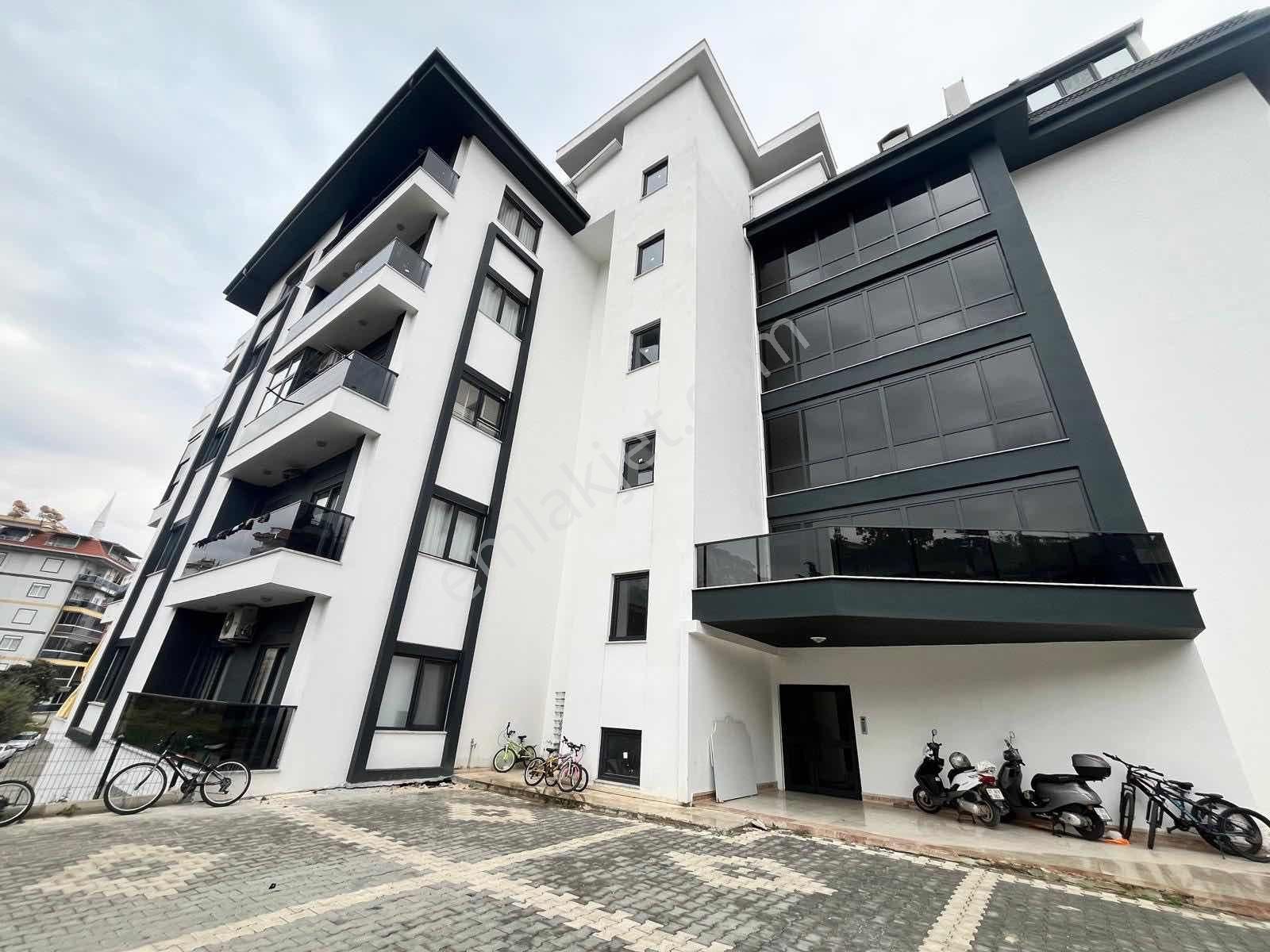 Fmk Real Estateden Çıplaklı'da 4+1 Satılık Dubleks - Görsel 9