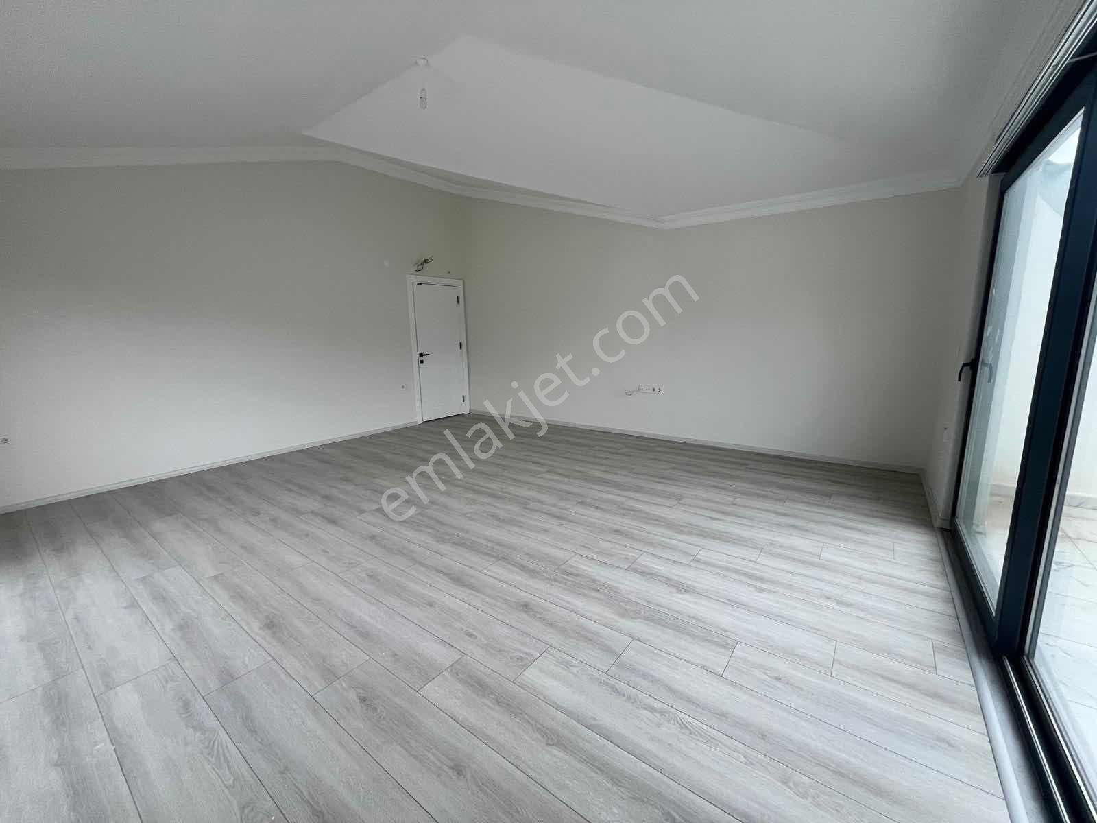 Fmk Real Estateden Çıplaklı'da 4+1 Satılık Dubleks - Görsel 16