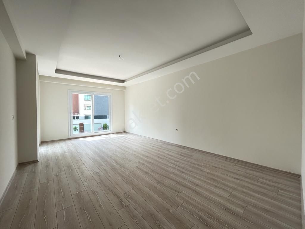 Karınca'dan Akdeniz Mh'de Ebeveyn Banyolu Merkezi Konumda 4+1 Satılık! - Görsel 4