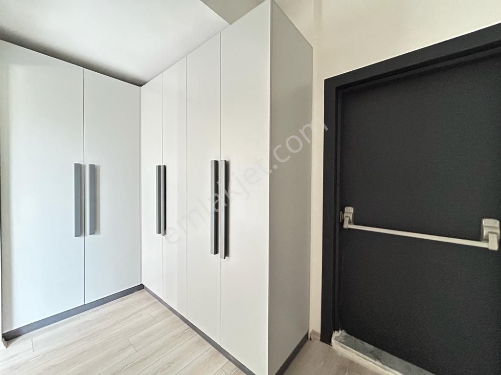 Karınca'dan Akdeniz Mh'de Ebeveyn Banyolu Merkezi Konumda 4+1 Satılık! - Görsel 15