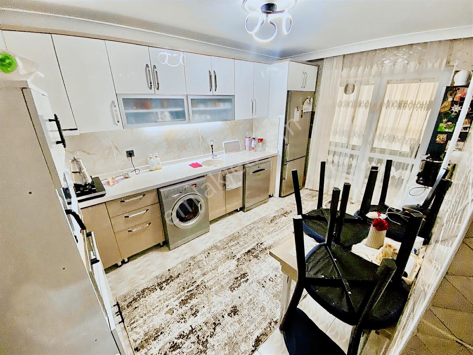 Avantaj'dan Yeşilbayır'da Merkezi Konumlu Ful Yapılı 3+1 Ebeyn.b - Görsel 9