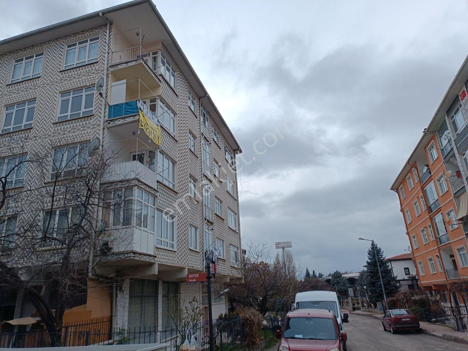 Merkezi Lokasyonda Temiz Önü Açık Taşinmaya Hazır 3+1 - Görsel 22