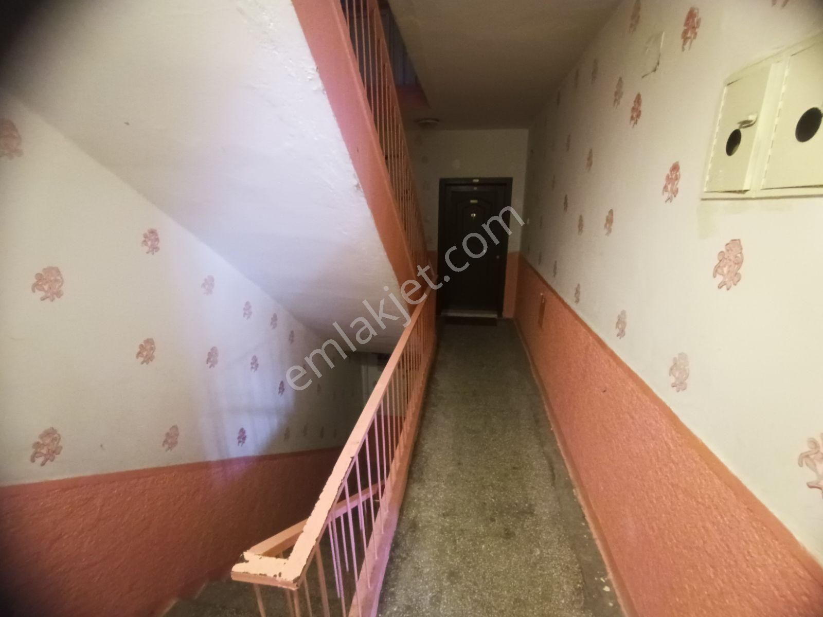 Merkezi Lokasyonda Temiz Önü Açık Taşinmaya Hazır 3+1 - Görsel 32