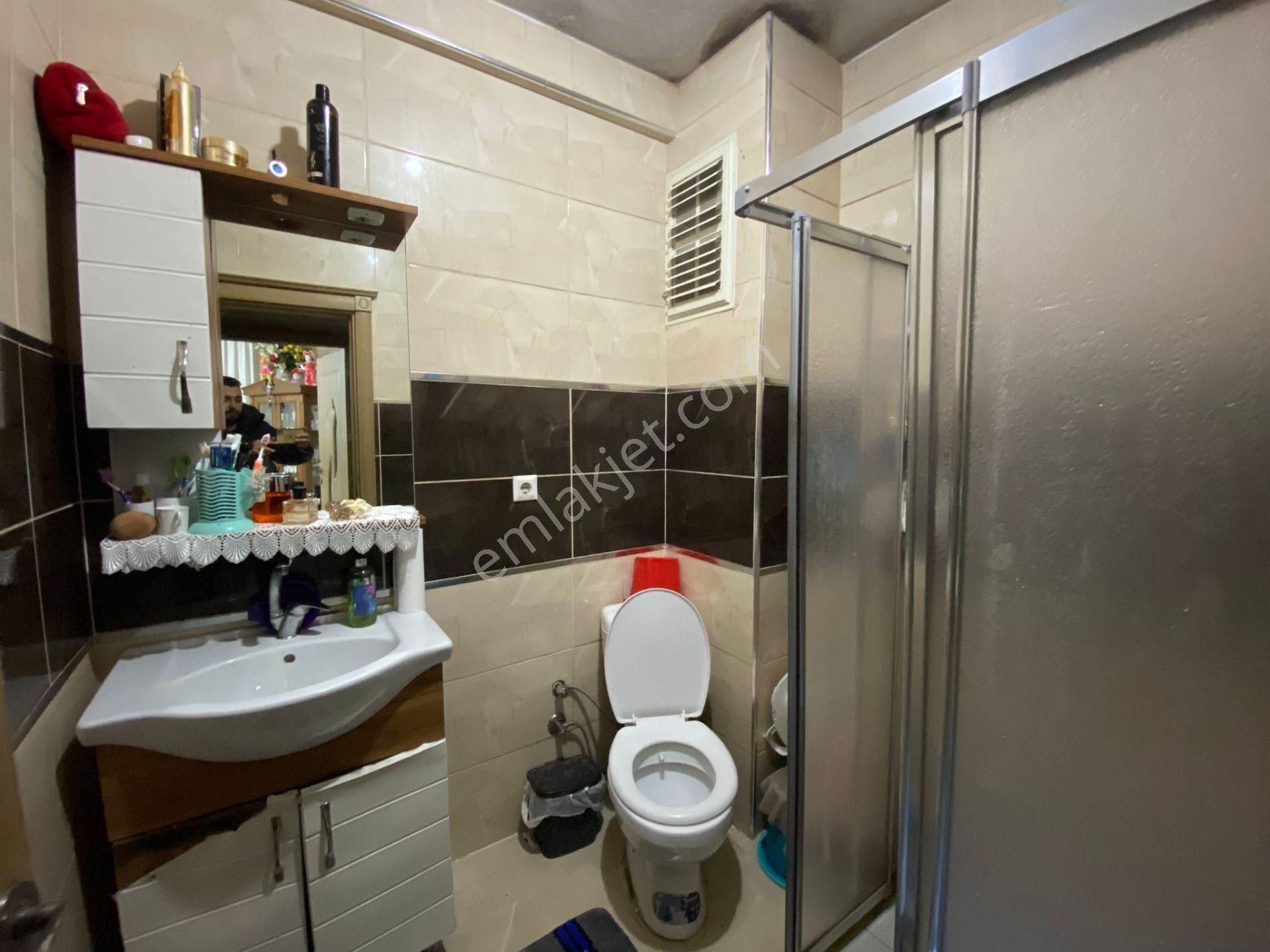 Tutar Emlak'tan Metro-metrobüs Yakını İskanlı 2+1 Bahçe Katı - Görsel 21