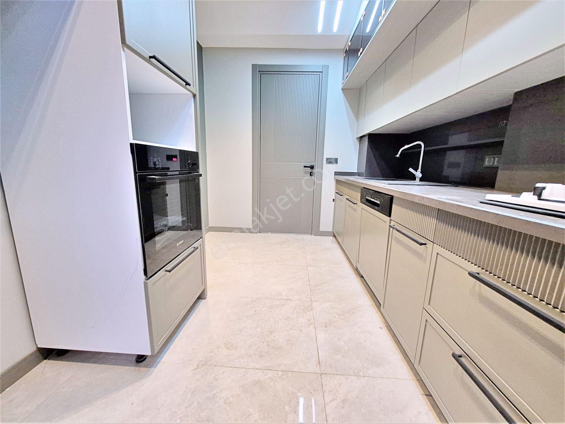 🌀gültaş Emlaktan Edremitte Satılık 3+1 Ultra Lüx Asansörlü Daire - Görsel 4