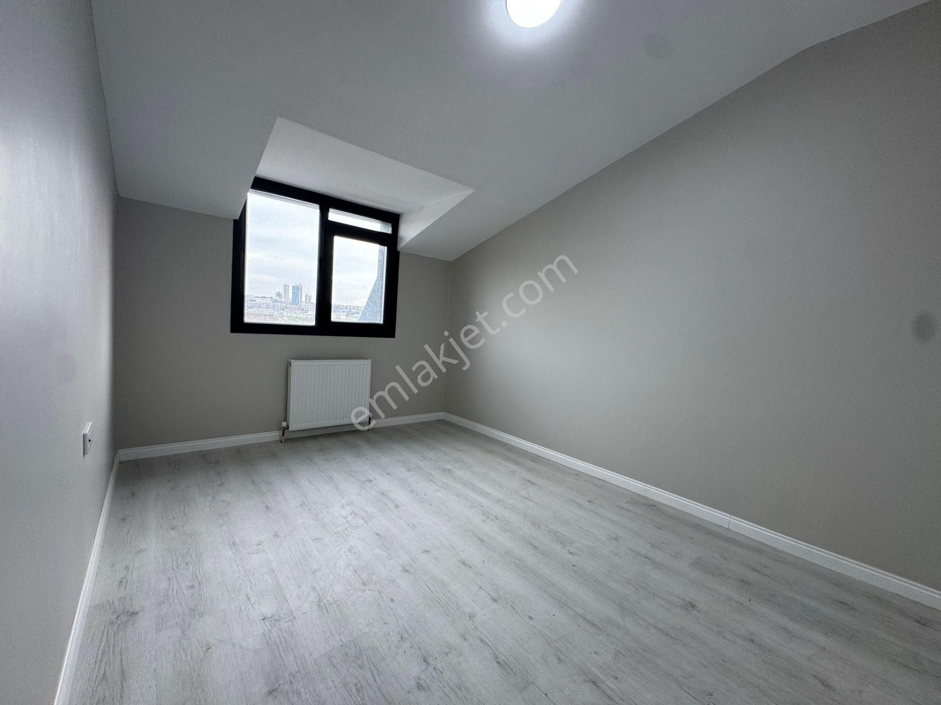 Beylikdüzü Yakuplu Da Satılık 4+2 Dublex Metrobüse Yürüme 10 Dk - Görsel 24