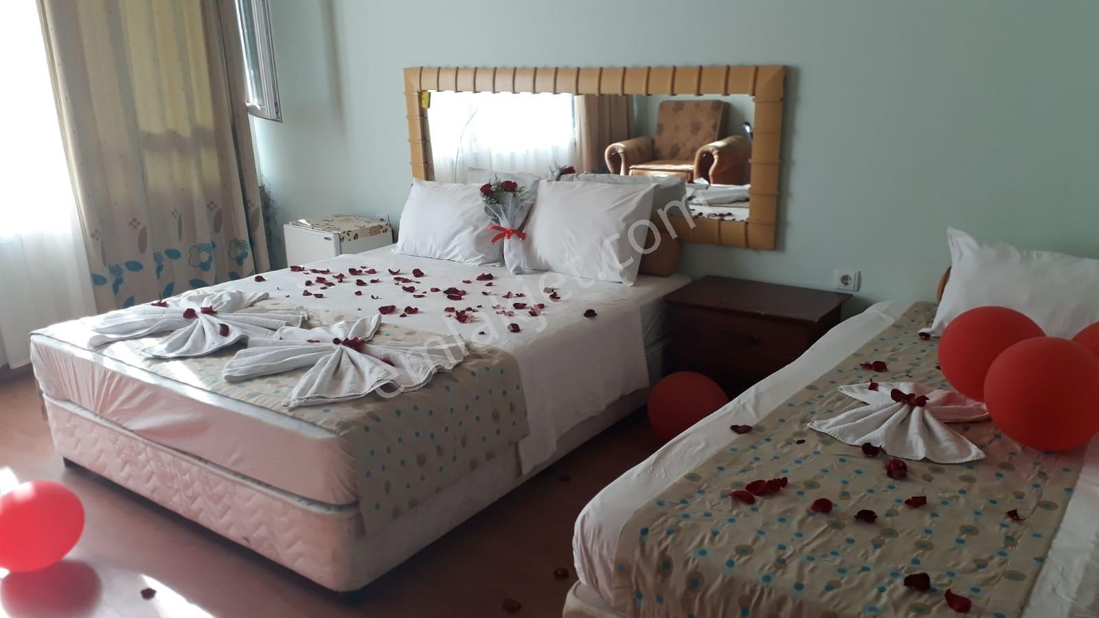 Antalya Çarşı Merkezi Kapalı Yolda Günlük Daire - Görsel 5