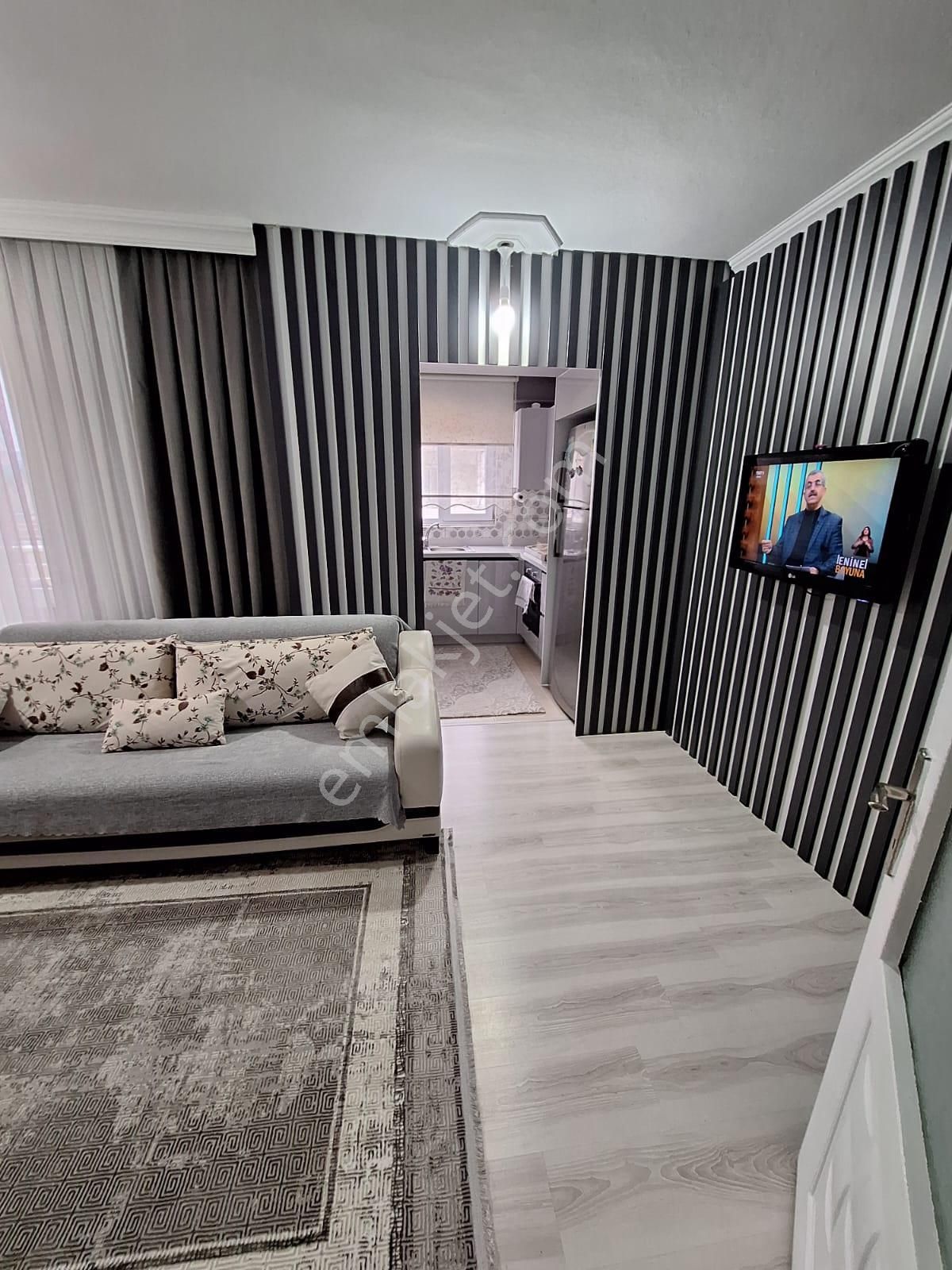 Yalova Esenköyde Satılık 2+1 90m2 Denize 100m Asansör Orta Kat Lüx Deire - Görsel 5