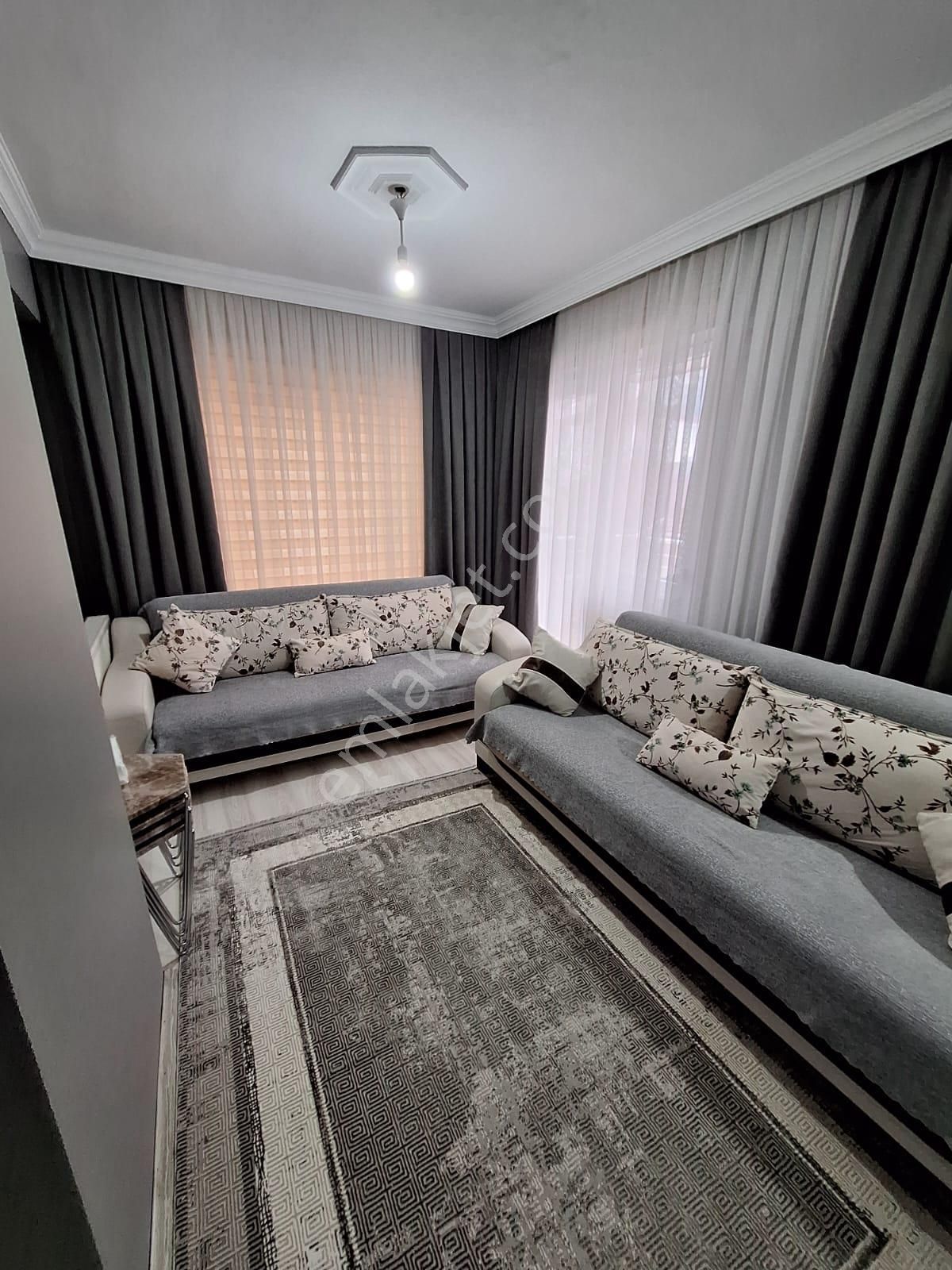 Yalova Esenköyde Satılık 2+1 90m2 Denize 100m Asansör Orta Kat Lüx Deire - Görsel 2