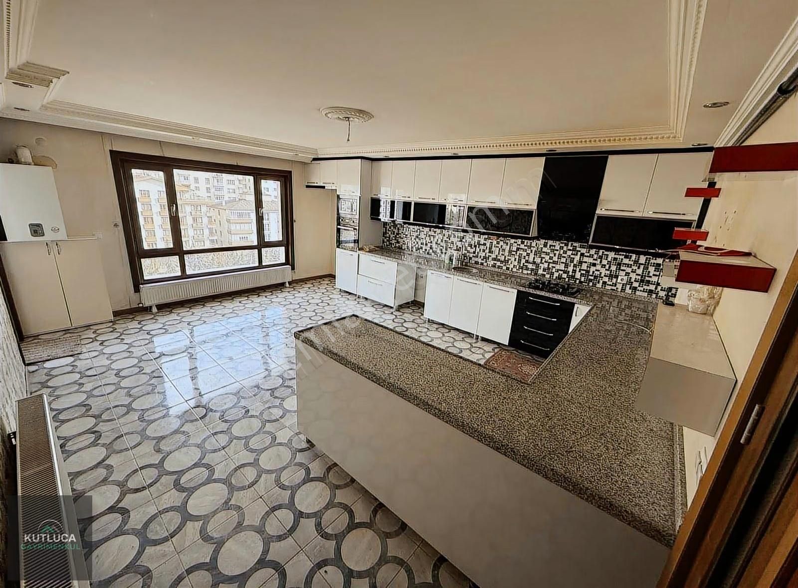 4+1 Yozgat Bulvarı Üzerinde 3 Banyolu 30 M2 Mutfaklı Asansörlü!! - Görsel 21