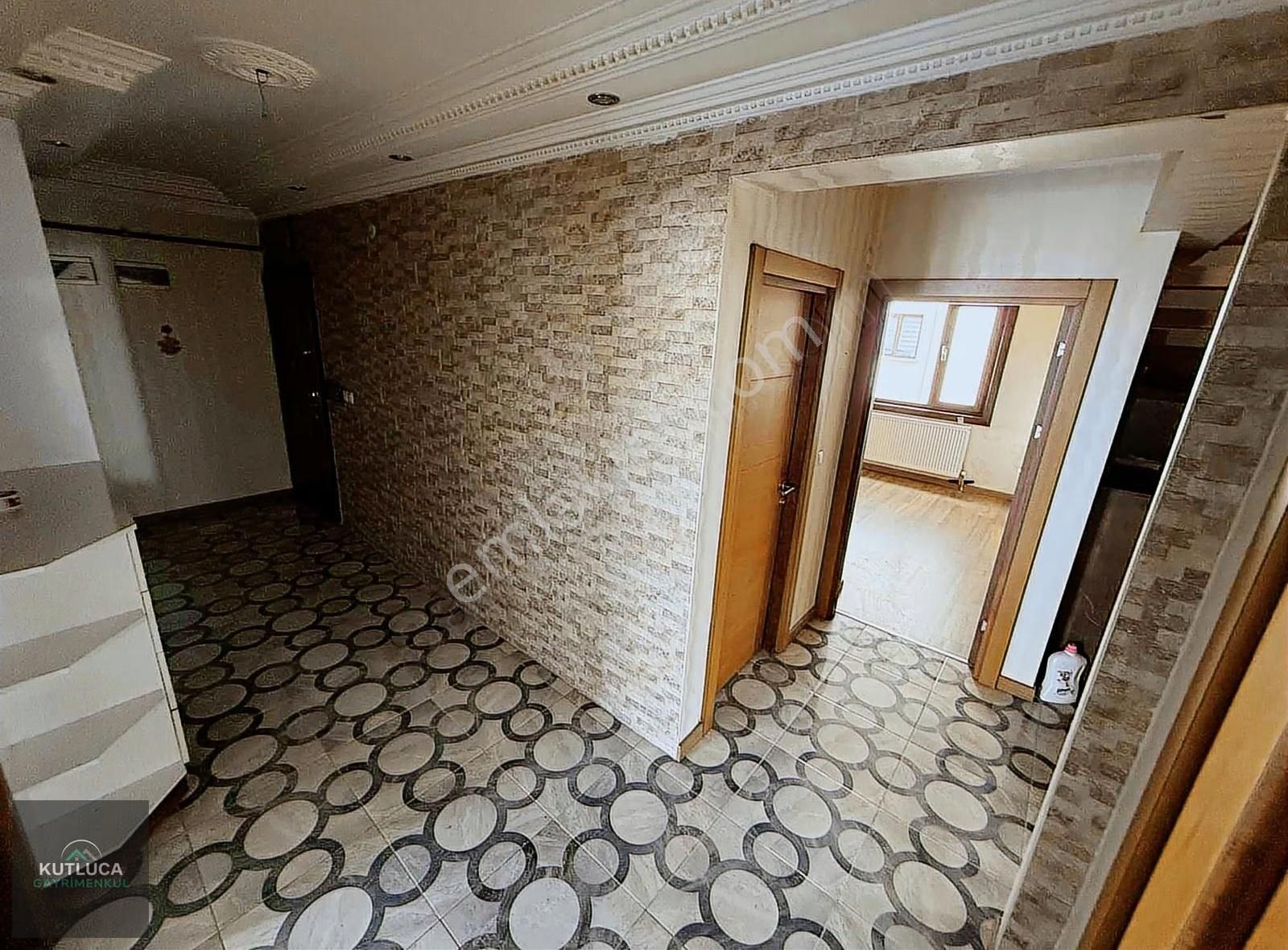 4+1 Yozgat Bulvarı Üzerinde 3 Banyolu 30 M2 Mutfaklı Asansörlü!! - Görsel 8