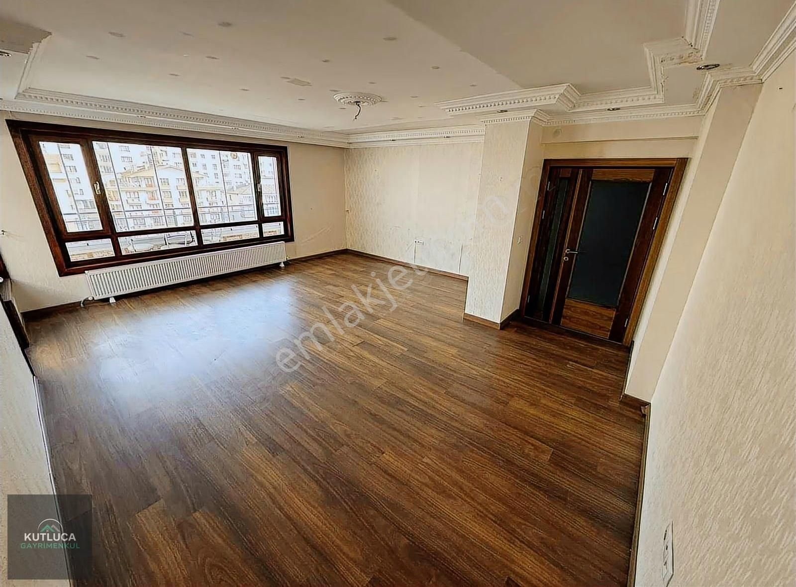 4+1 Yozgat Bulvarı Üzerinde 3 Banyolu 30 M2 Mutfaklı Asansörlü!! - Görsel 4