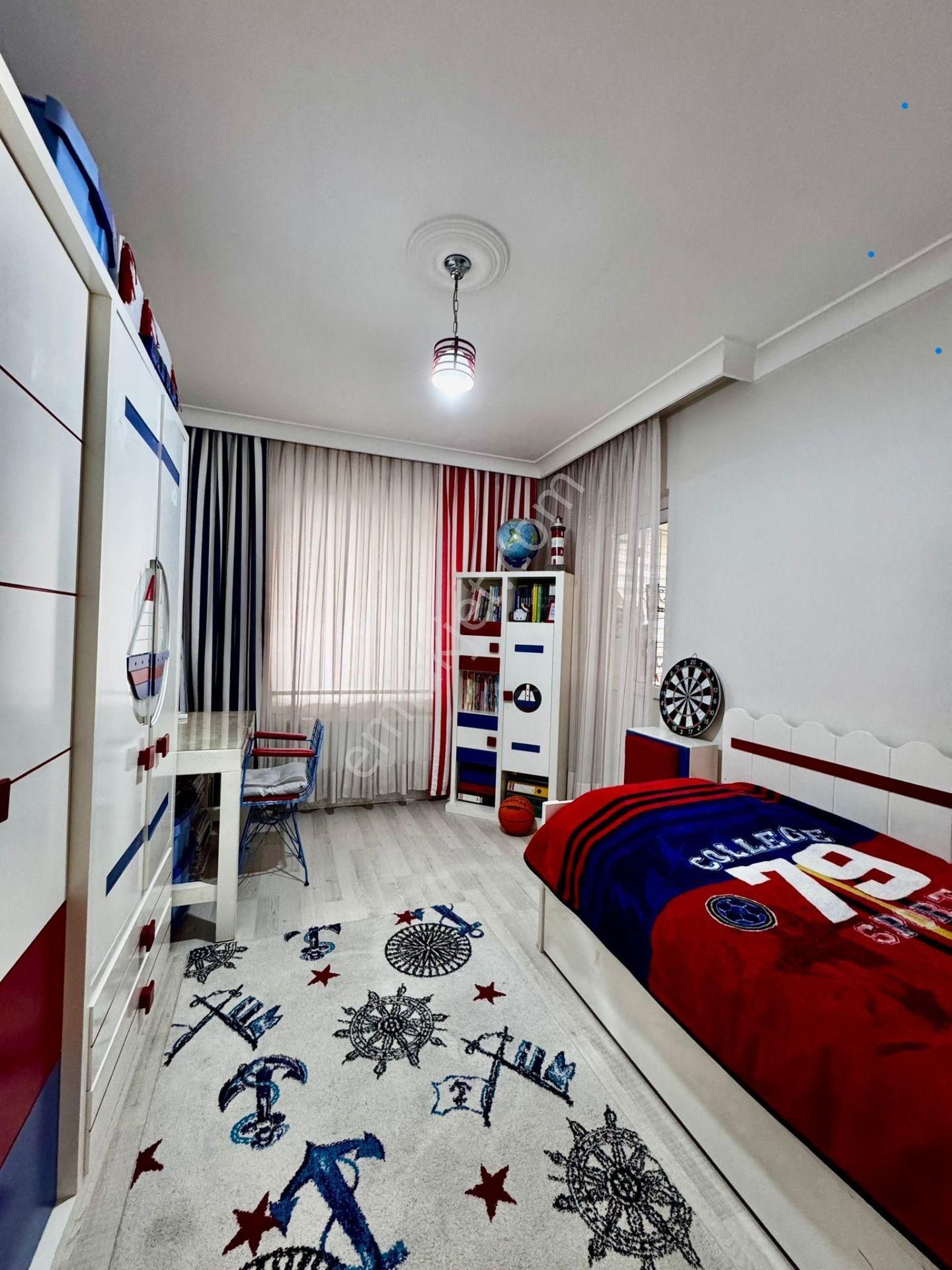 Nasip'ten Kaçırılmayacak Çift Banyolu Teras Balkonlu 3+1 - Görsel 17