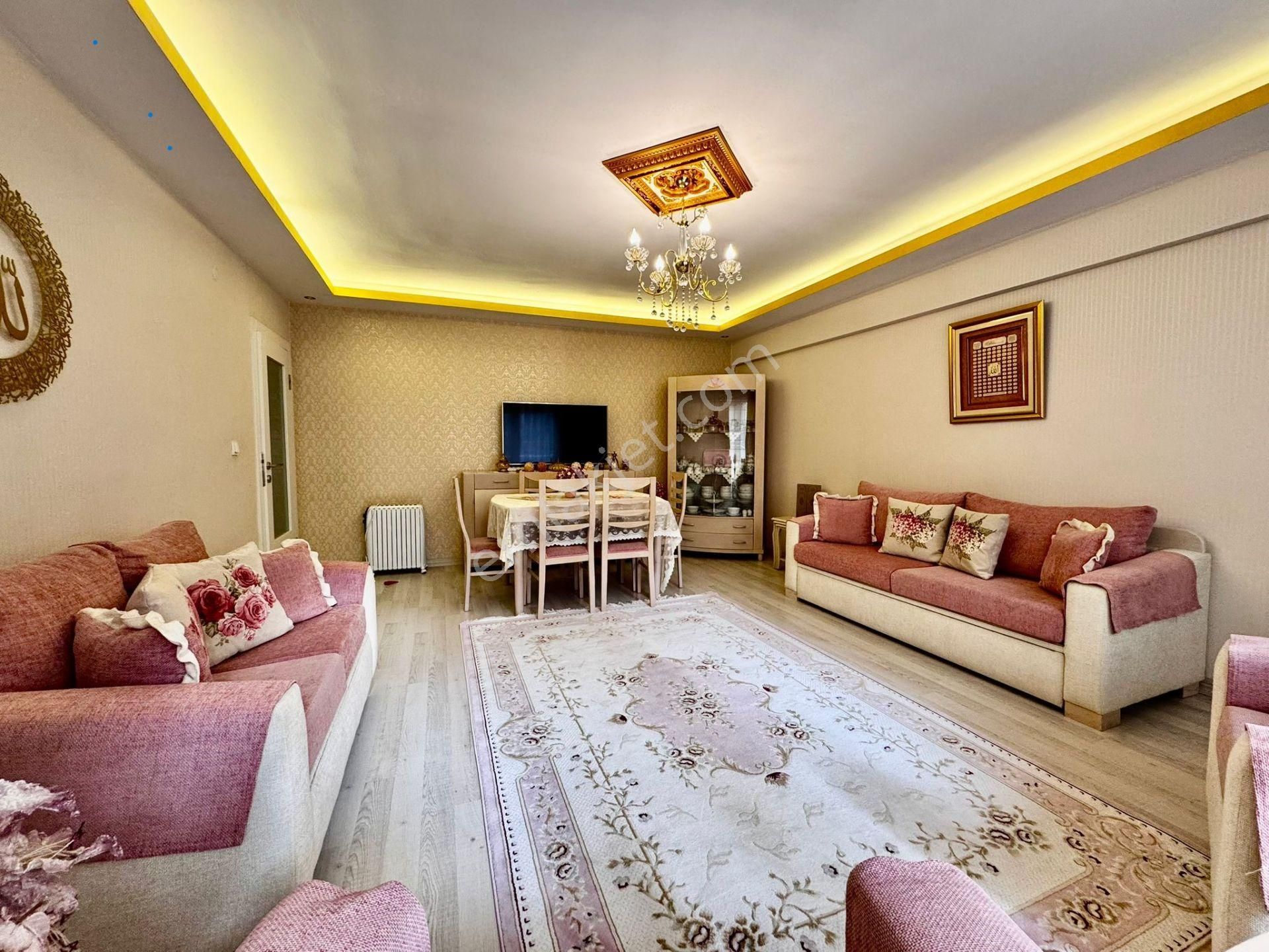 Nasip'ten Kaçırılmayacak Çift Banyolu Teras Balkonlu 3+1 - Görsel 6