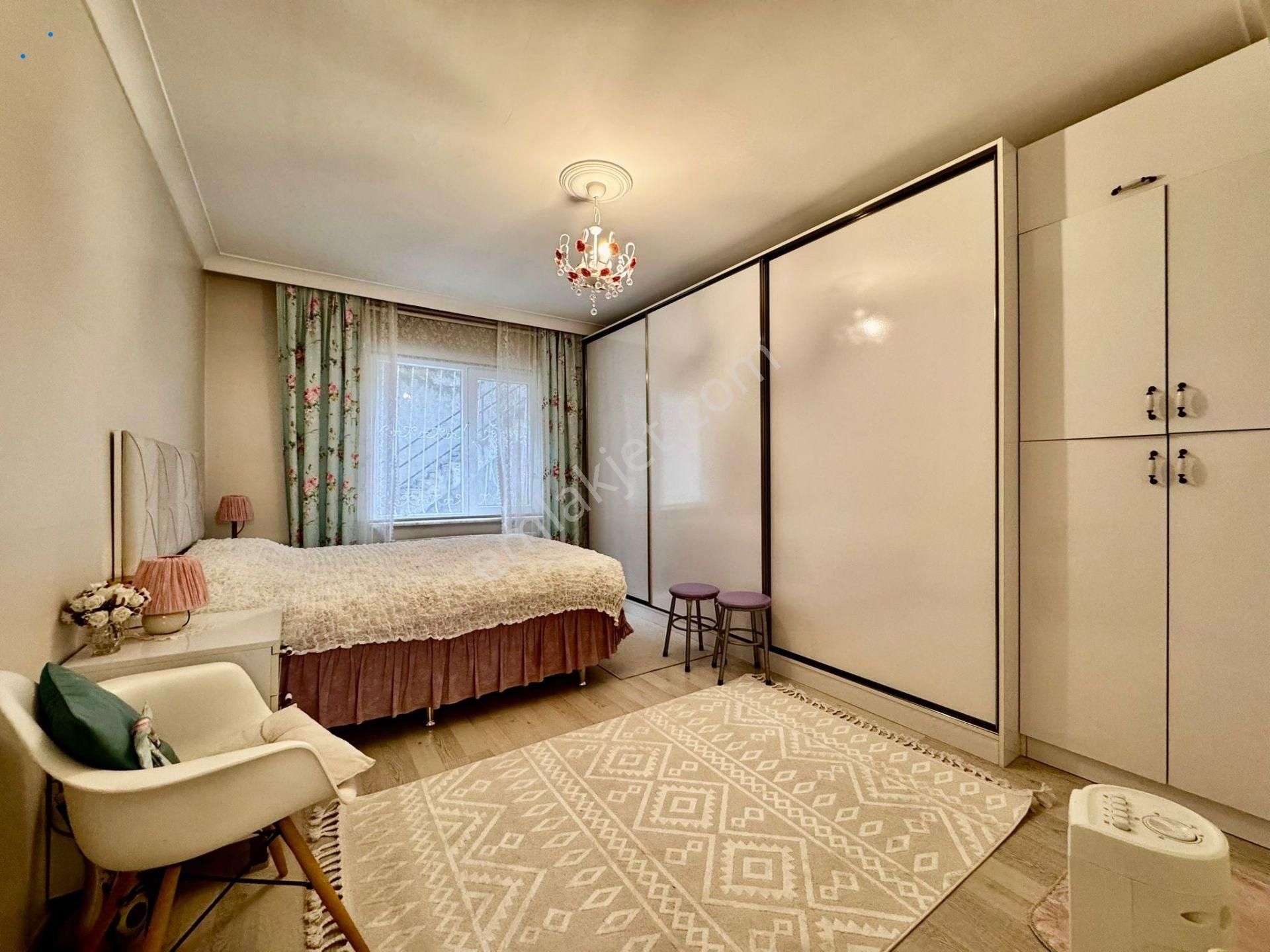 Nasip'ten Kaçırılmayacak Çift Banyolu Teras Balkonlu 3+1 - Görsel 28