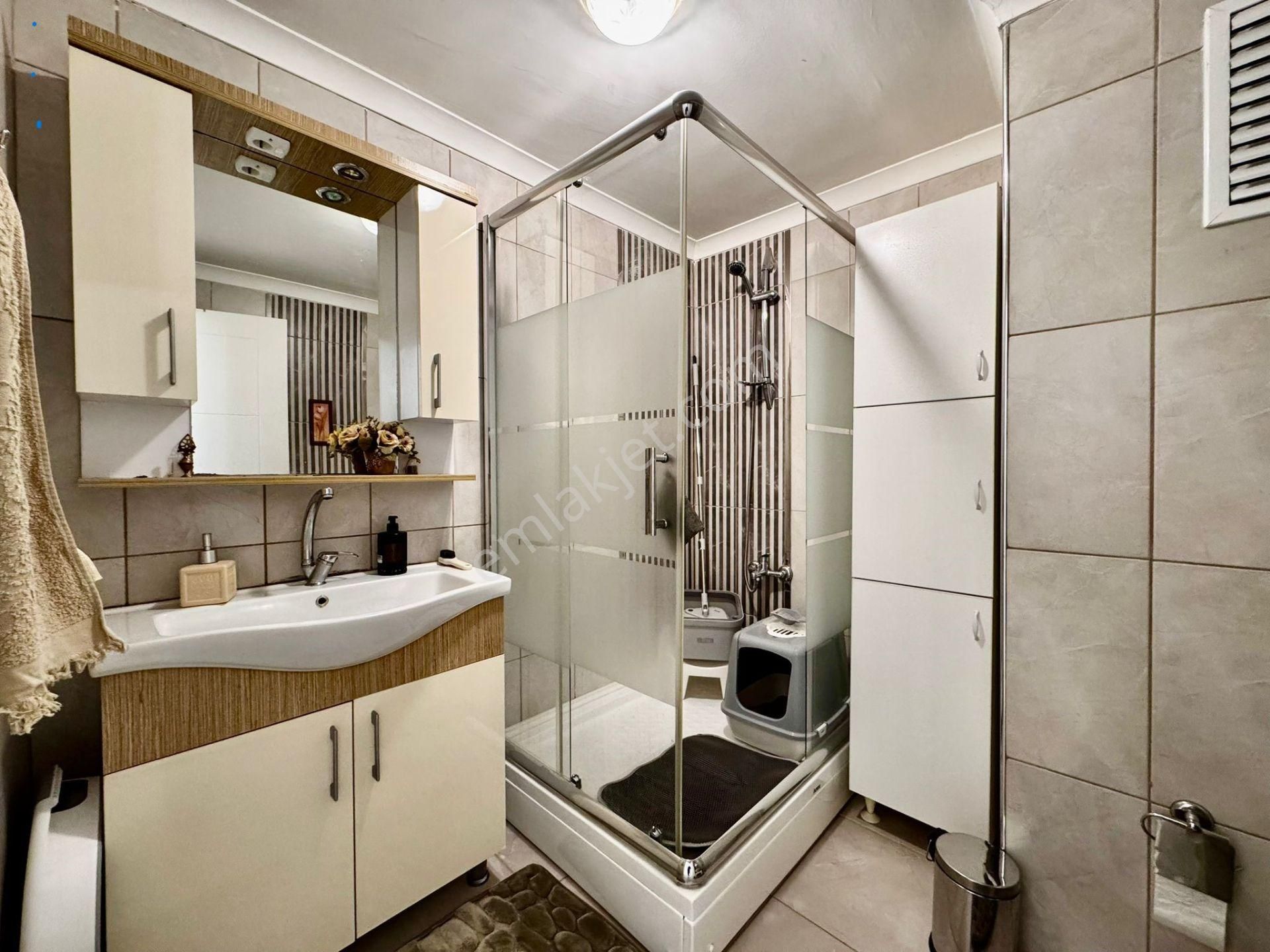 Nasip'ten Kaçırılmayacak Çift Banyolu Teras Balkonlu 3+1 - Görsel 35