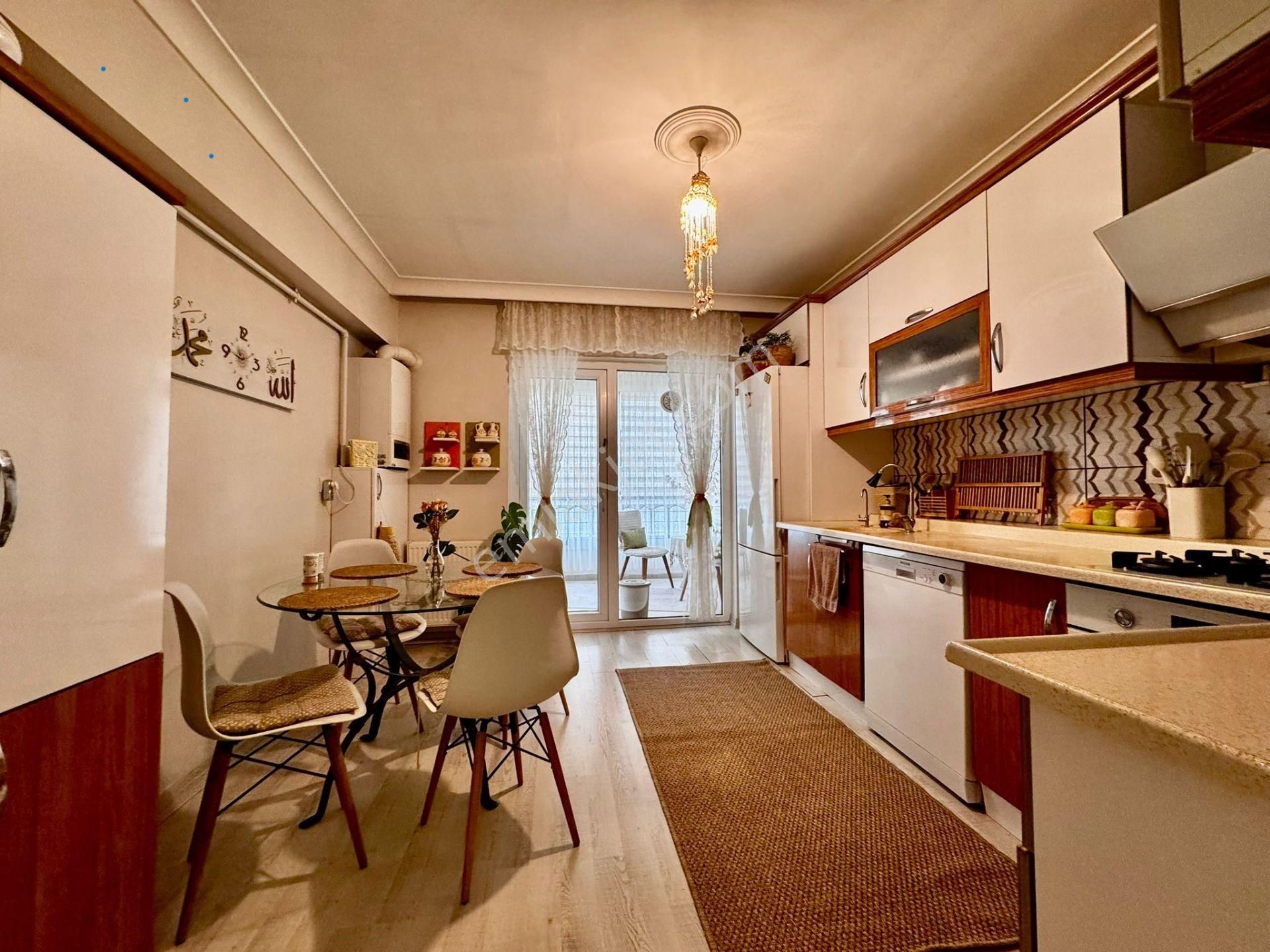 Nasip'ten Kaçırılmayacak Çift Banyolu Teras Balkonlu 3+1 - Görsel 3