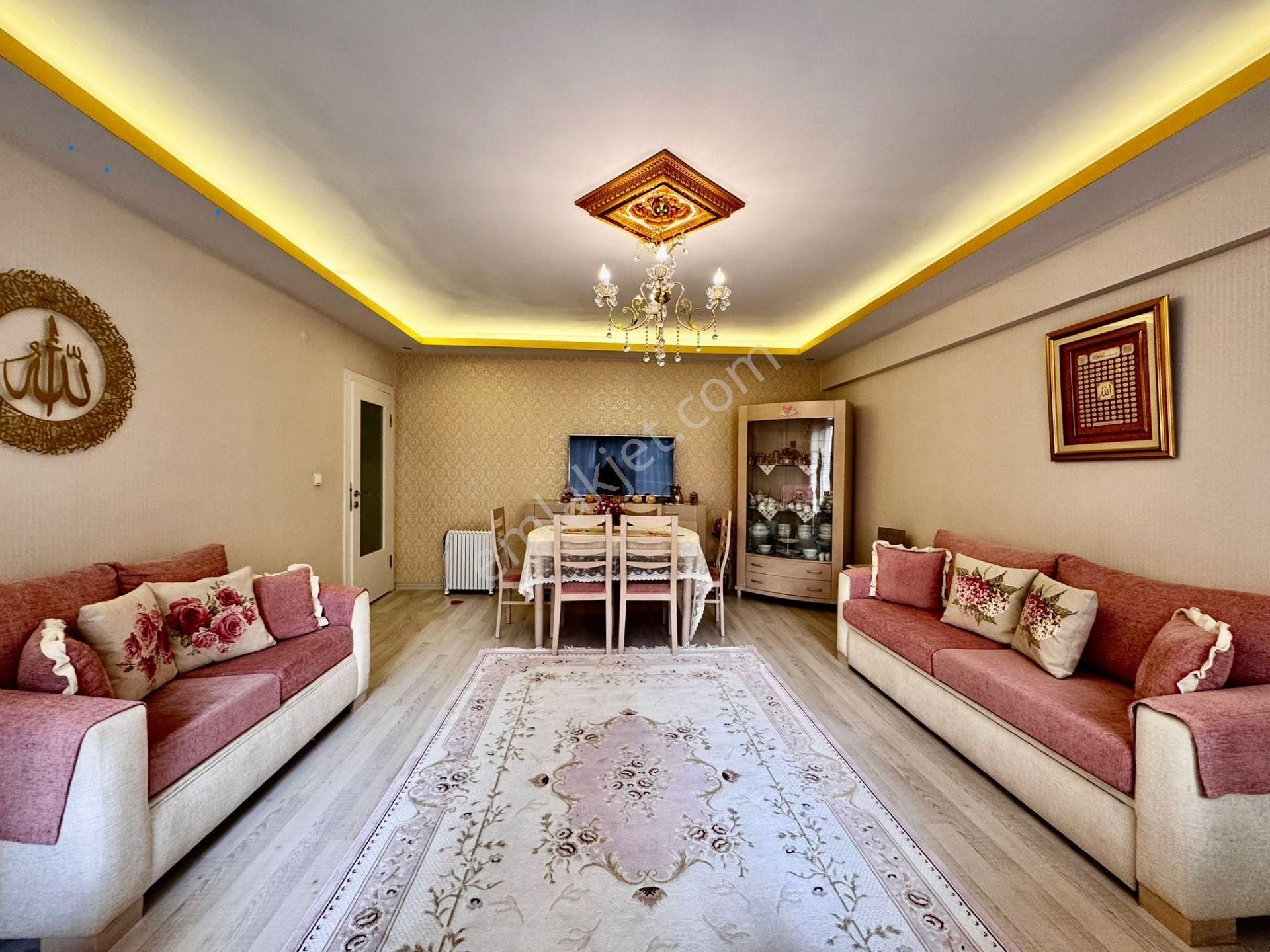 Nasip'ten Kaçırılmayacak Çift Banyolu Teras Balkonlu 3+1 - Görsel 2